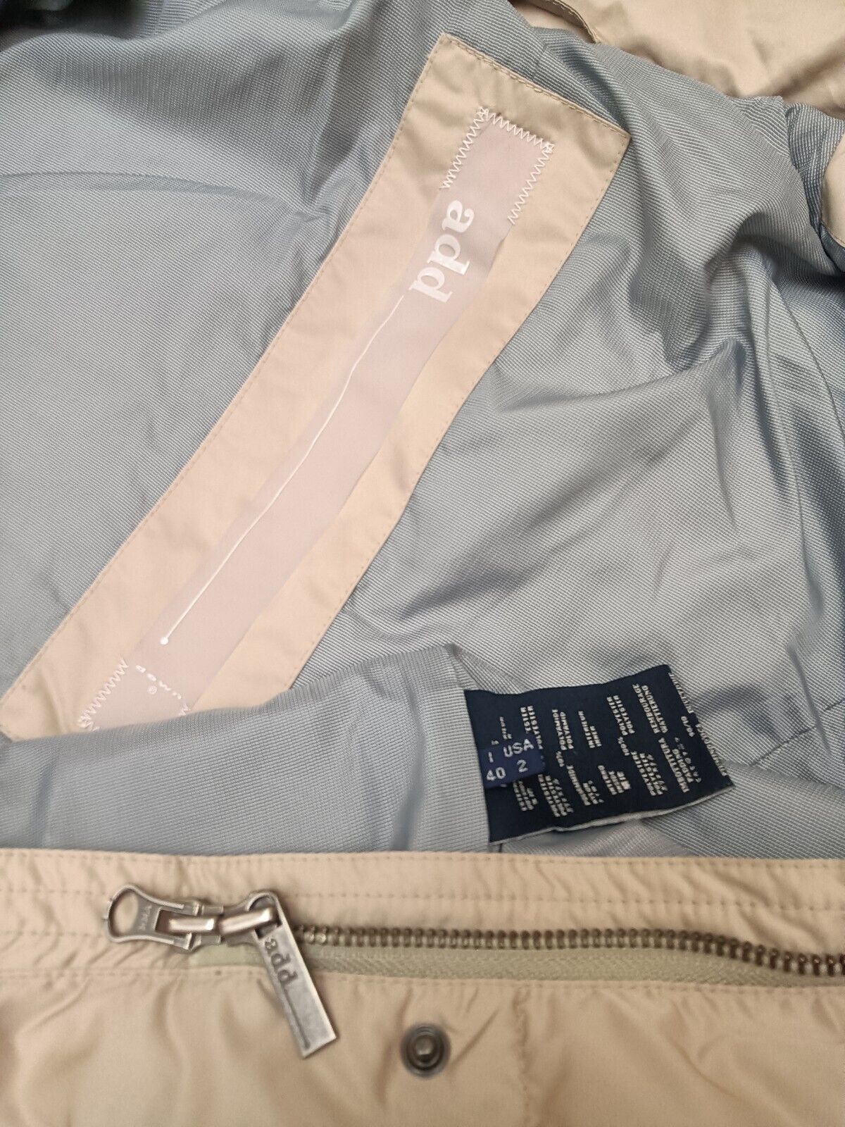 Add – Piumino Imbottito Donna con Martingala e cappuccio