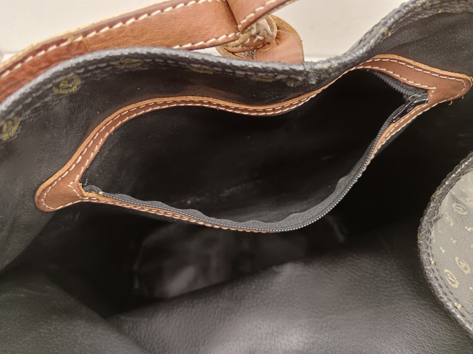 Pollini – Zaino Secchiello a Spalla Misura Gigante Pelle Monogram Vintage
