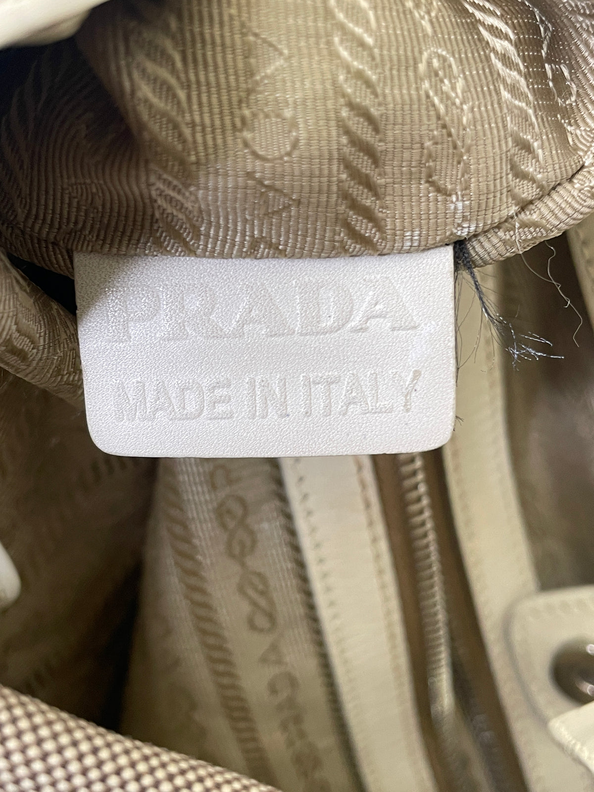 Prada - Hobo/Tote 2024 Logo Jacquard Canapa con Inserzioni in Pelle Bianca