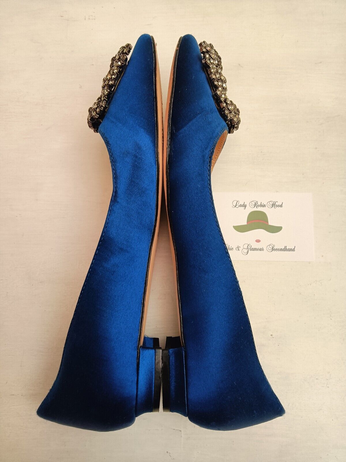 Manolo Blahnik – Ballerine Hangisi in Raso di Seta Blu Royal