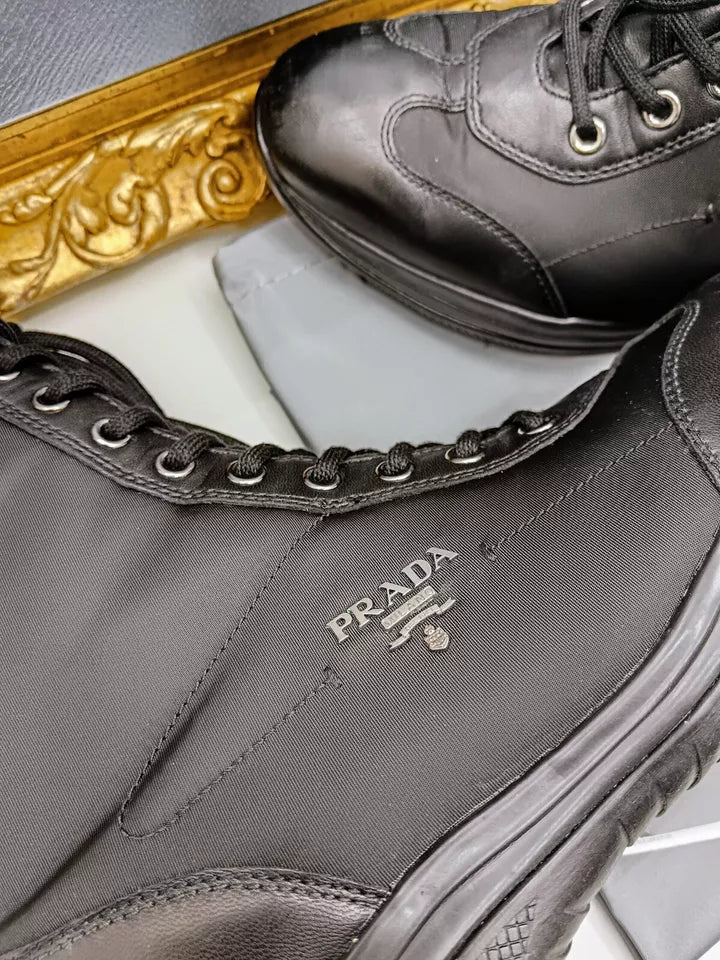 Prada – Stivaletti Sneakers Nappa e Gabardine Tech Nere Full Set