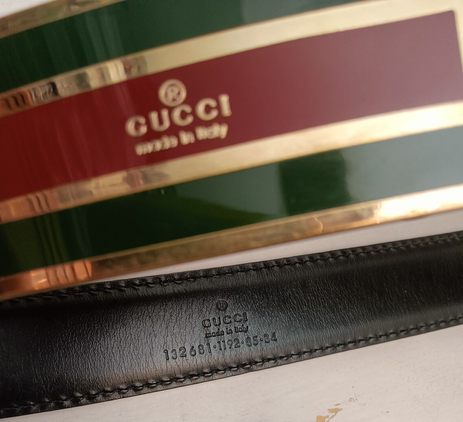 Gucci – Cintura in Pelle Nera con Fibbia Web