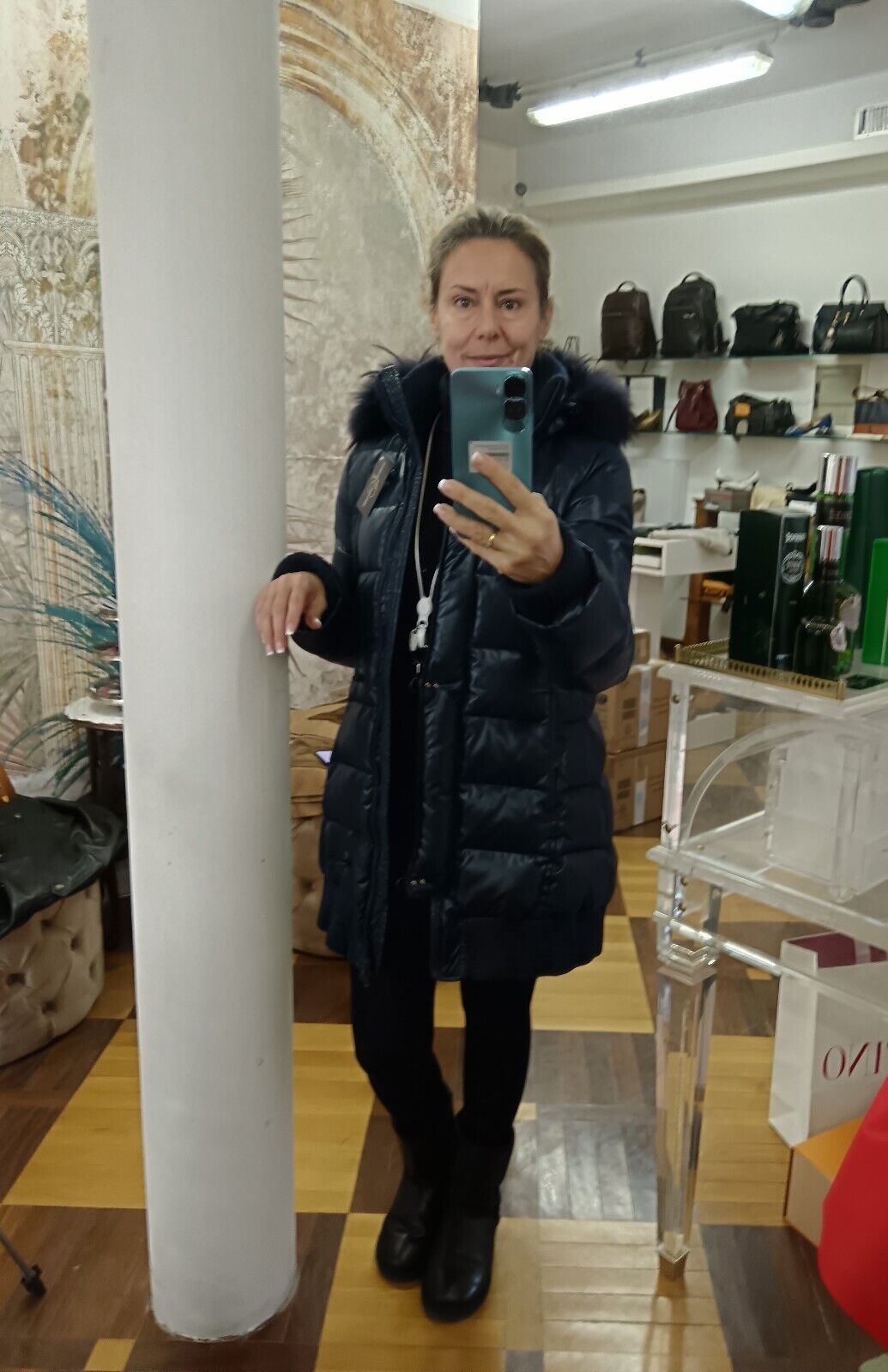 Fay – Piumino Piuma D’Oca Nylon Blu Cappuccio Pelo