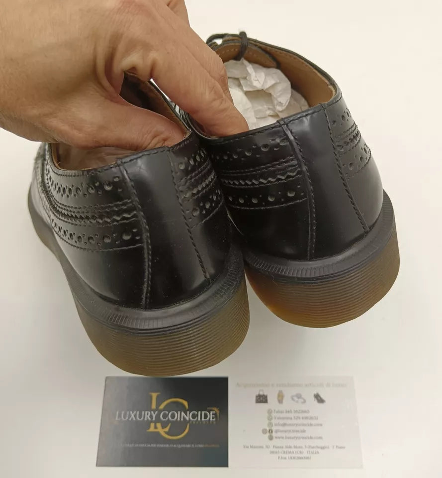 Dr. Martens – Scarpe Brogue Classiche Stringate Pelle Nera