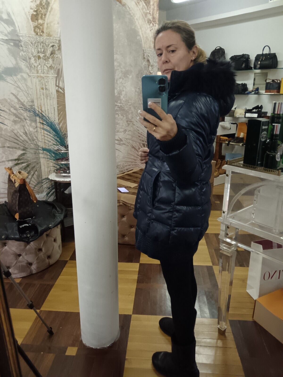 Fay – Piumino Piuma D’Oca Nylon Blu Cappuccio Pelo