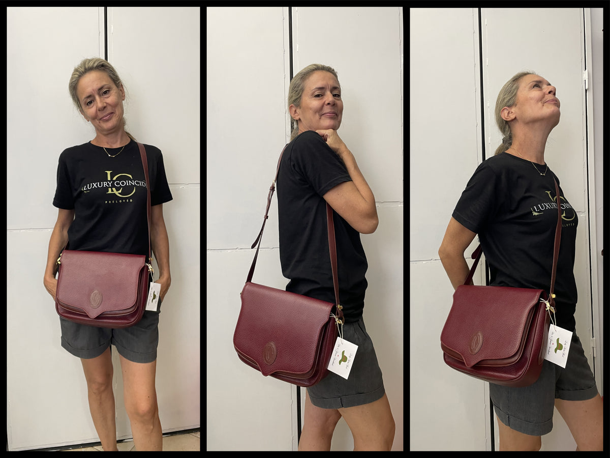 Cartier - Camera Bag a Patta Intera Con Punta in Pelle Bordeaux Vintage