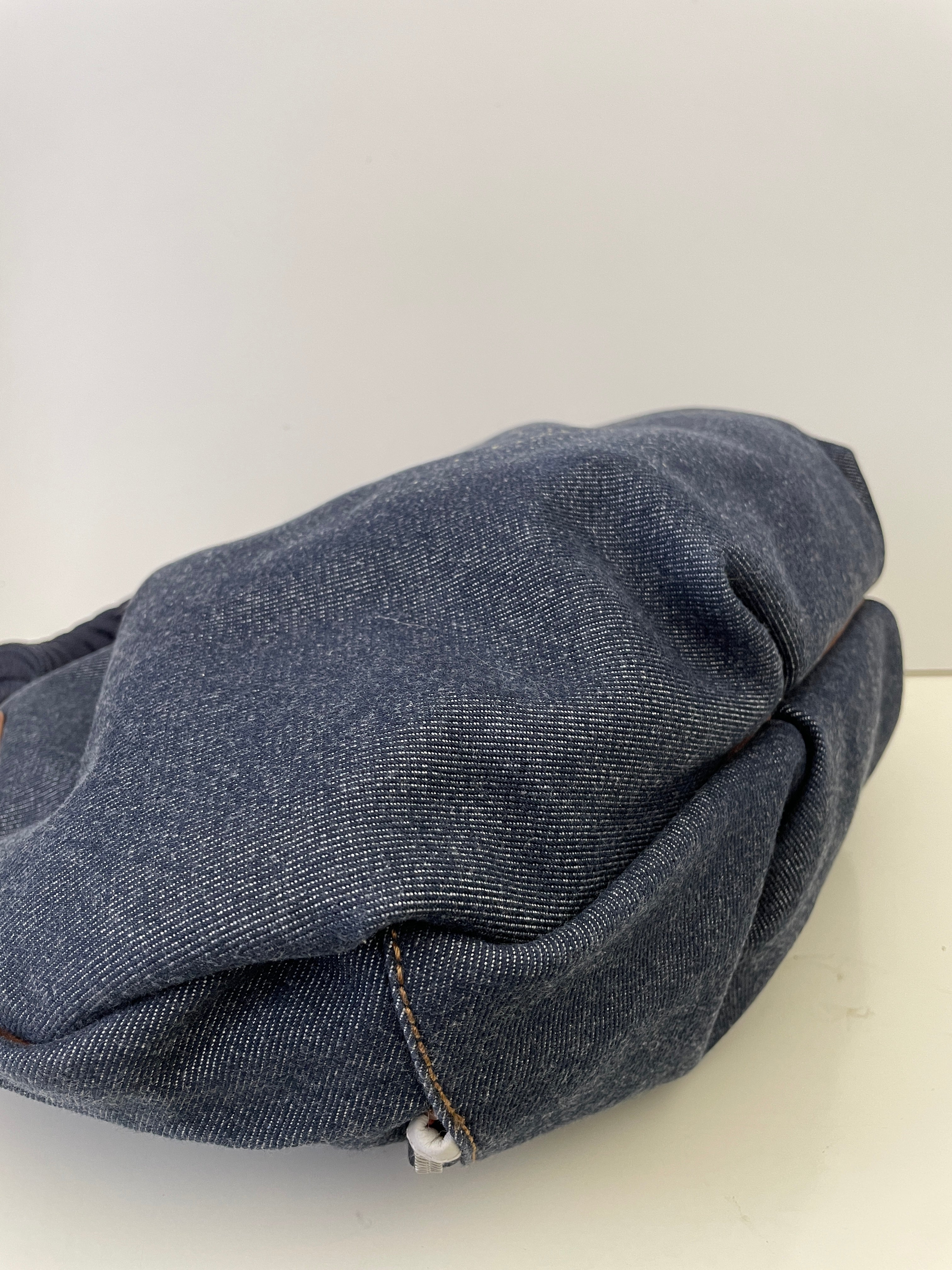 Ferragamo - Borsa a Spalla mod. "ROPE" denim blu con inserti in pelle bianca e manico corda