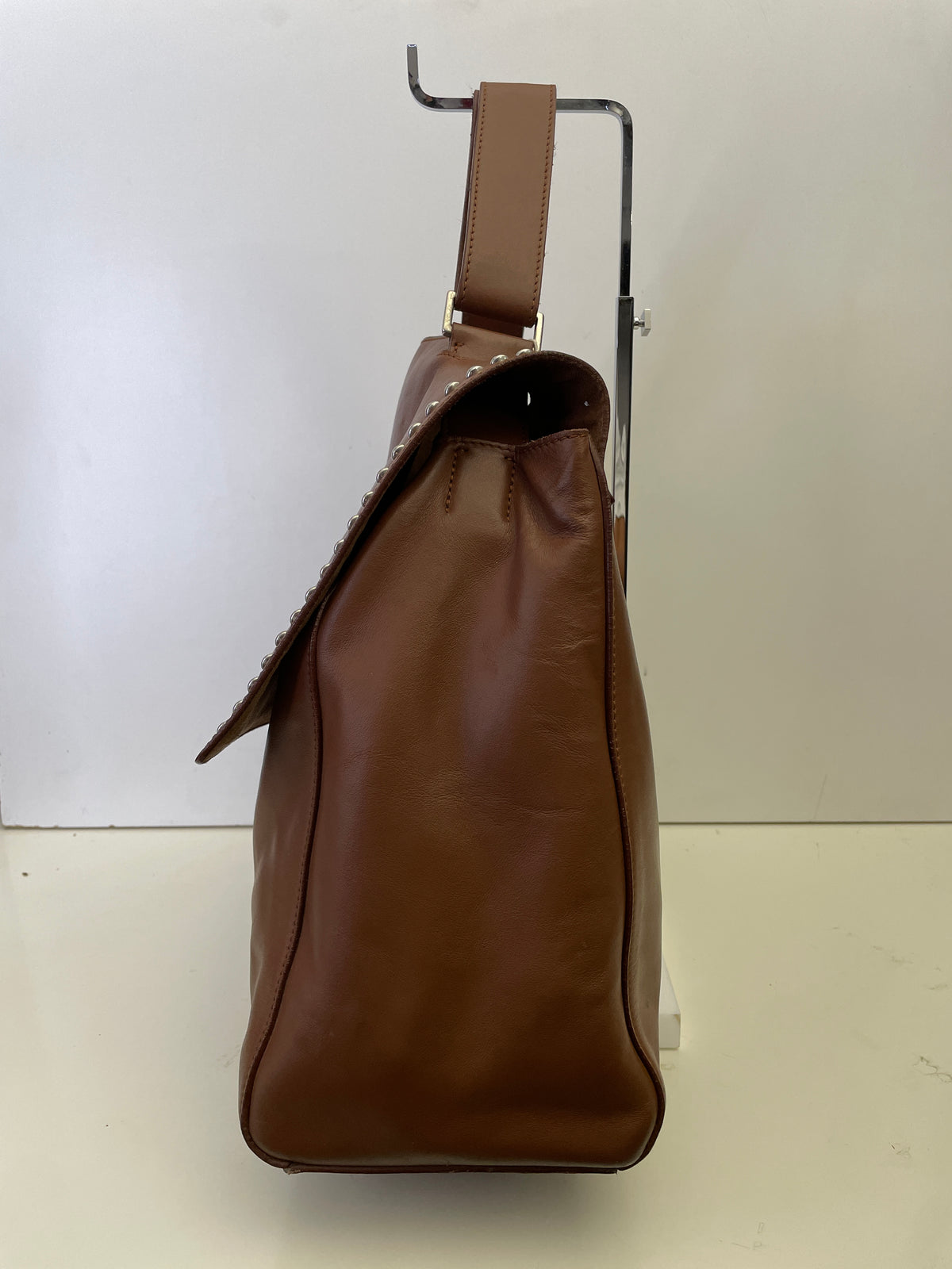 Orciani - Sveva Grande Pelle Liscia Cognac con borchiette