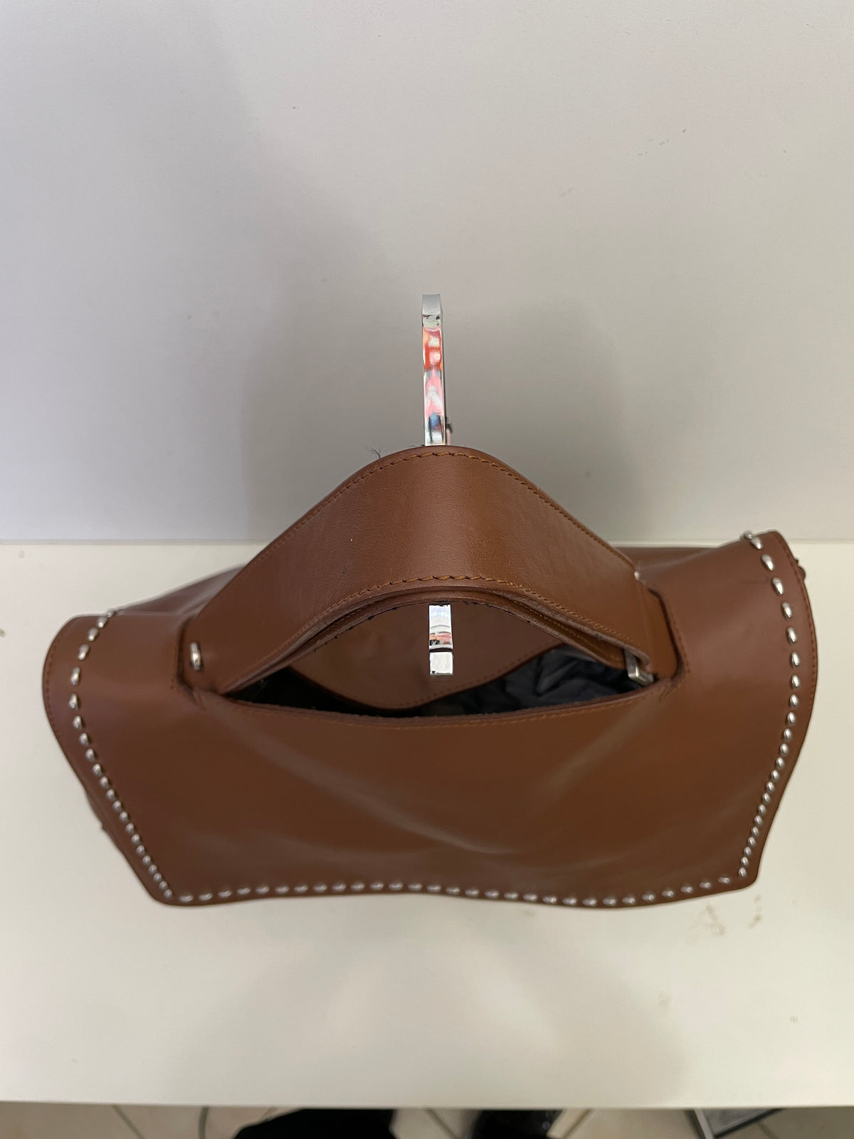 Orciani - Sveva Grande Pelle Liscia Cognac con borchiette