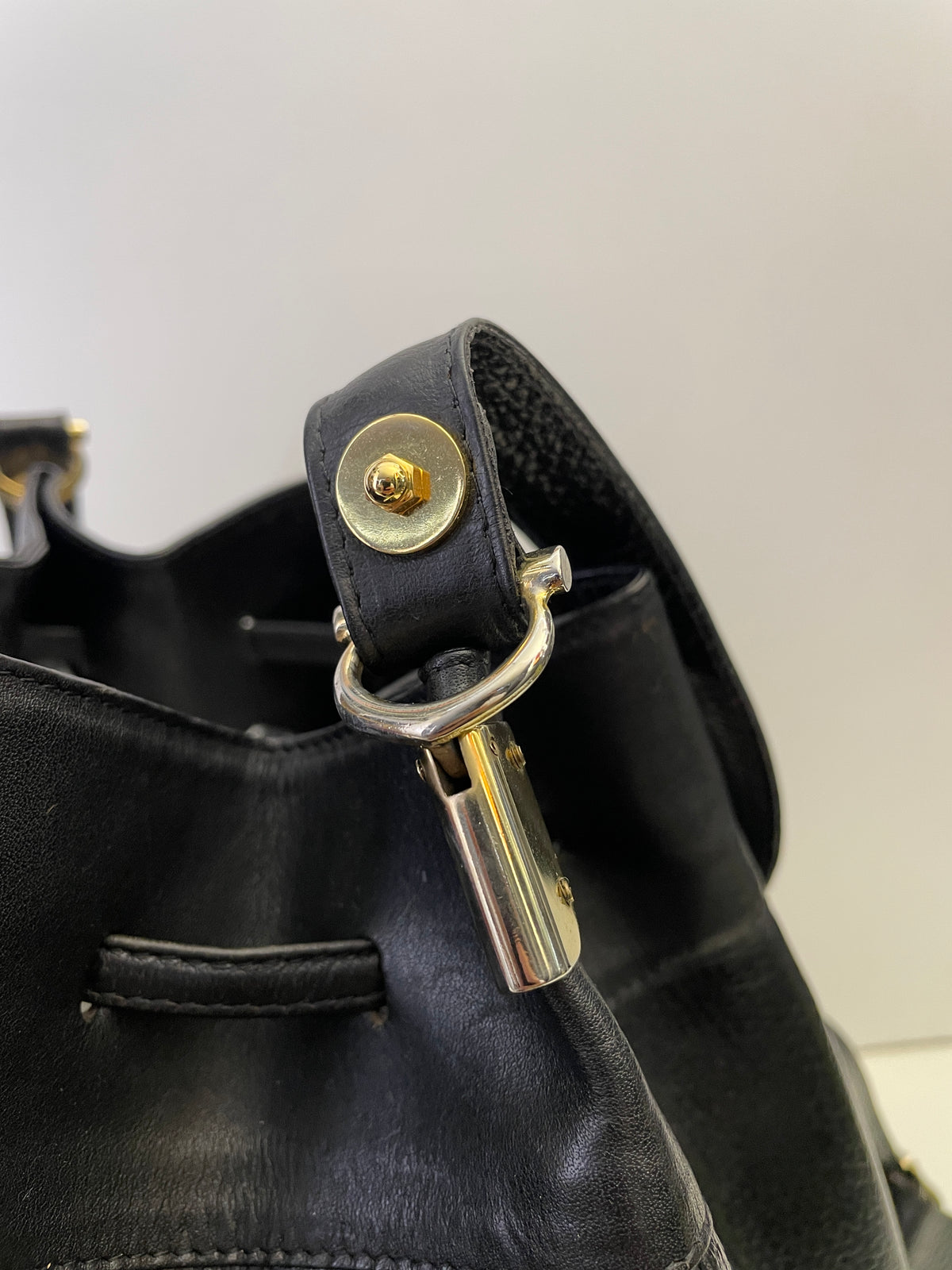 Cartier - Secchiello Bombato Double-face in Pelle Nero Vintage