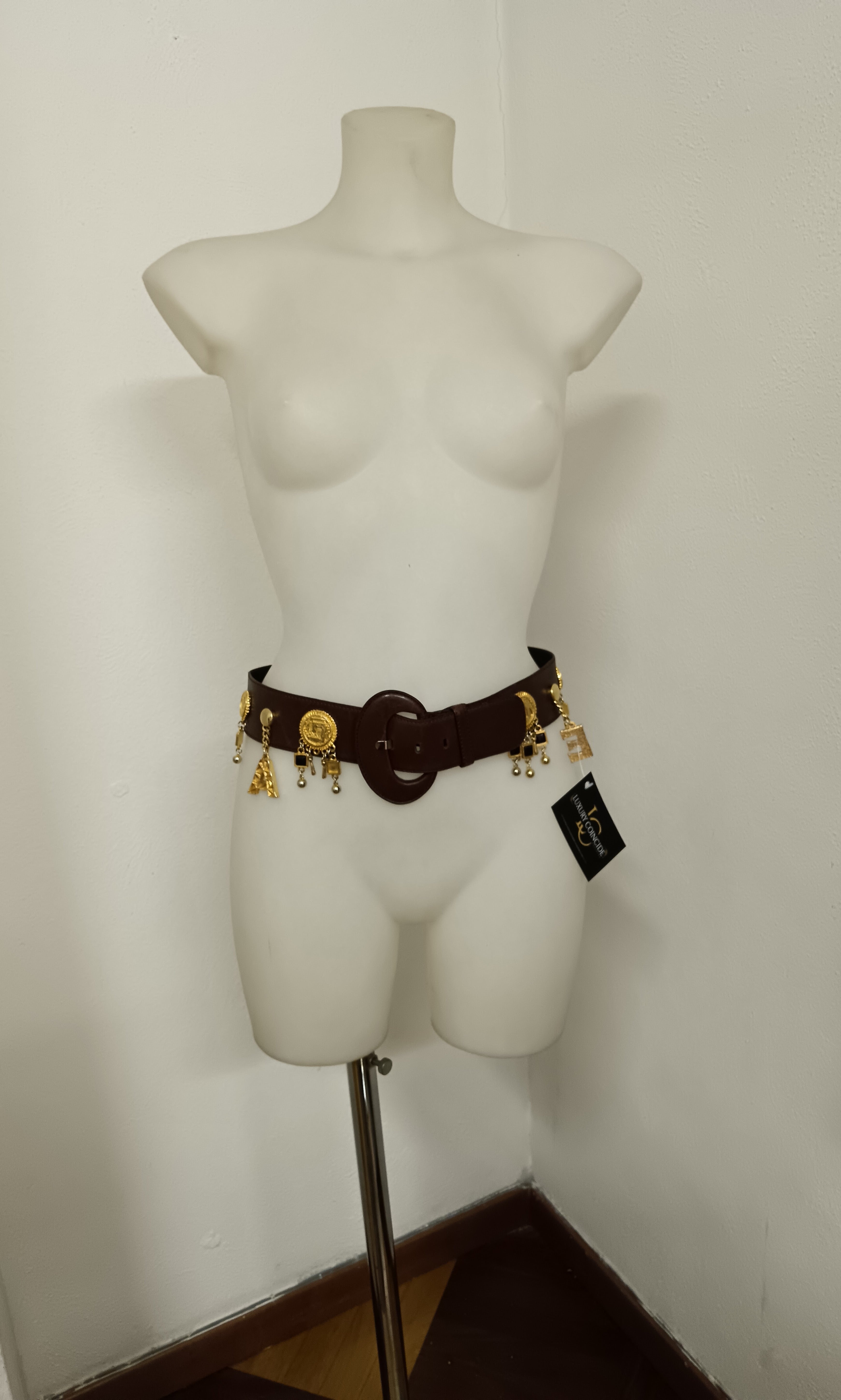 Escada – Cintura Charms Pelle Marrone Vintage Anni 80/90