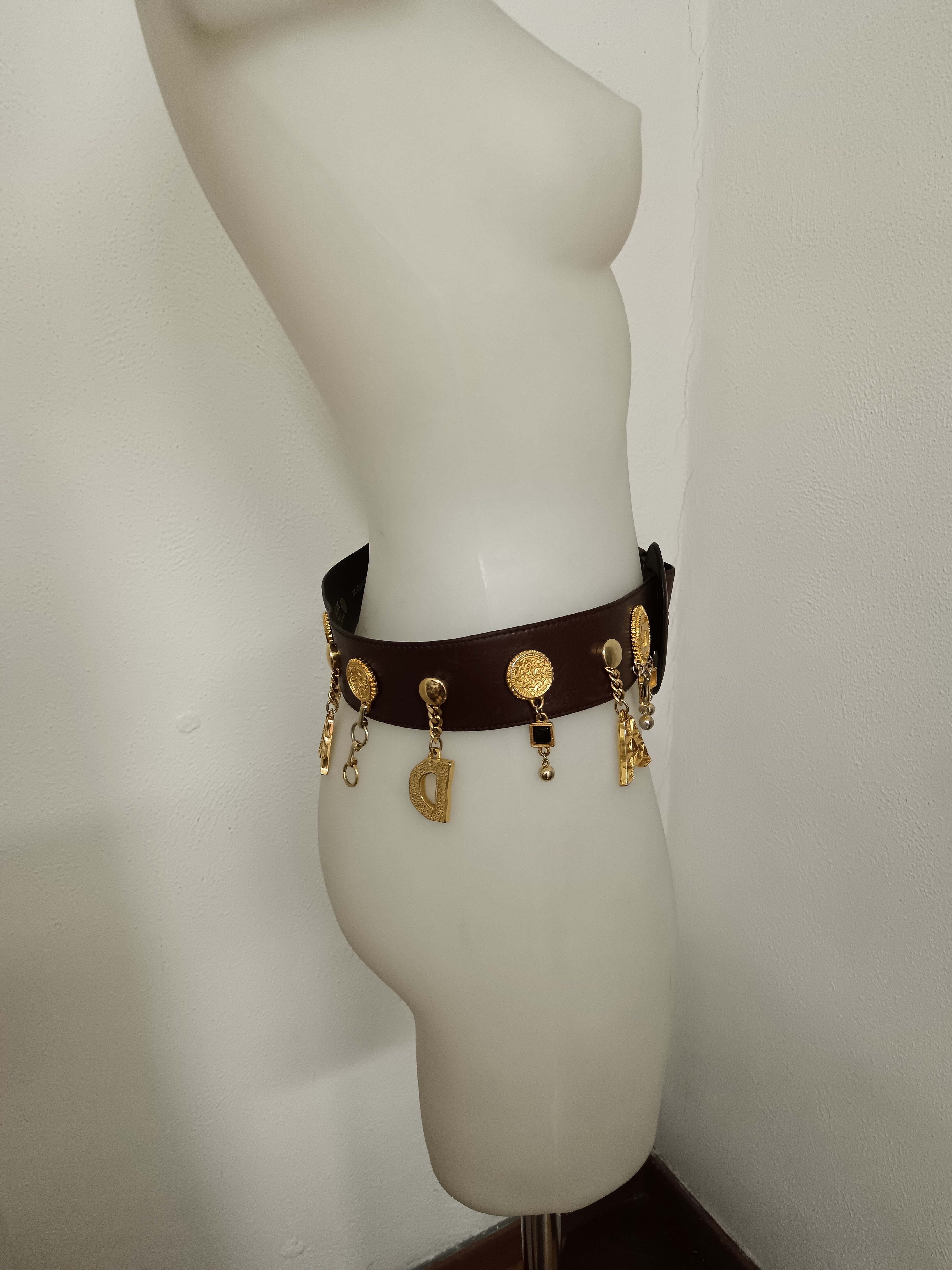 Escada – Cintura Charms Pelle Marrone Vintage Anni 80/90