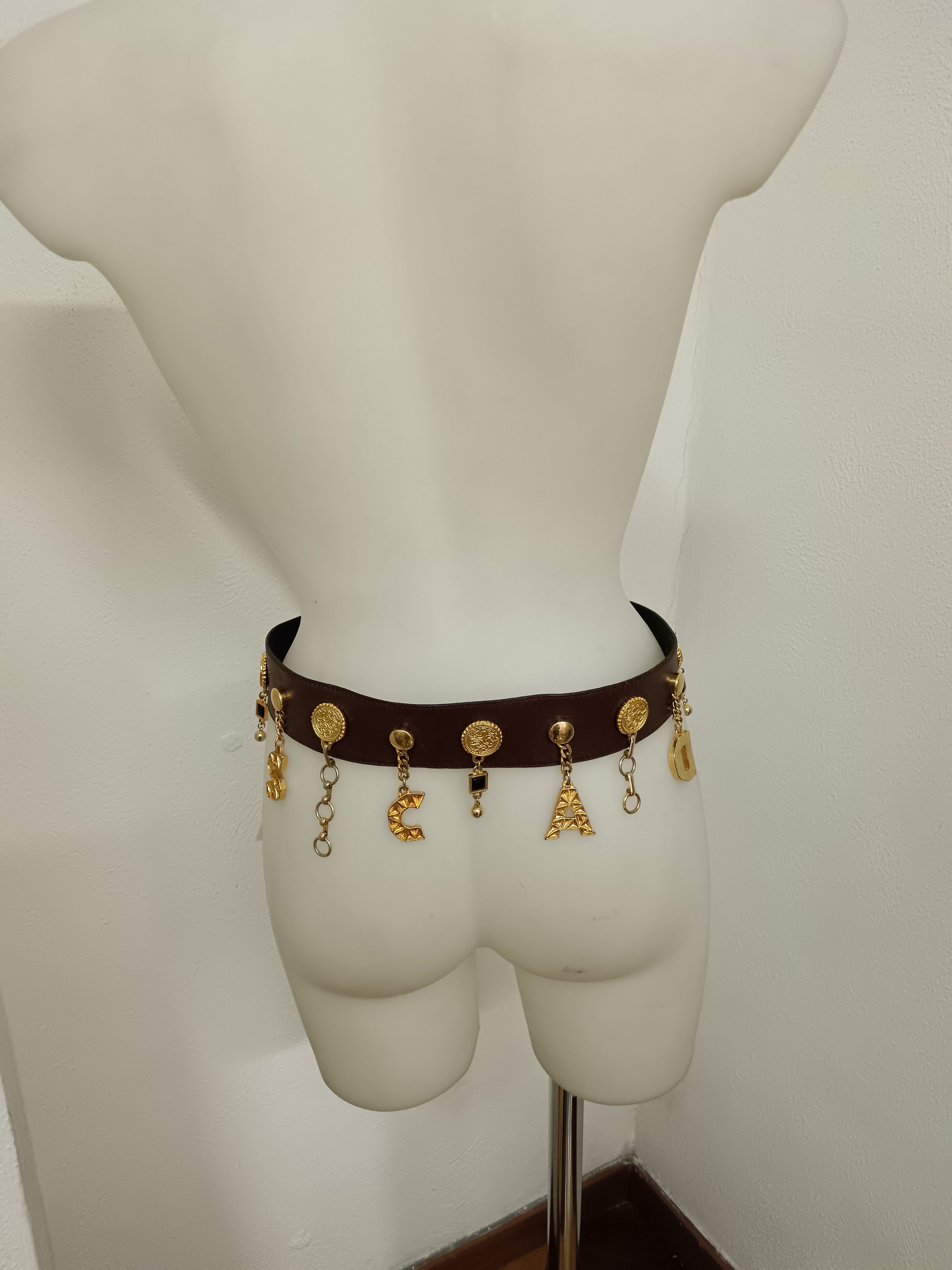 Escada – Cintura Charms Pelle Marrone Vintage Anni 80/90