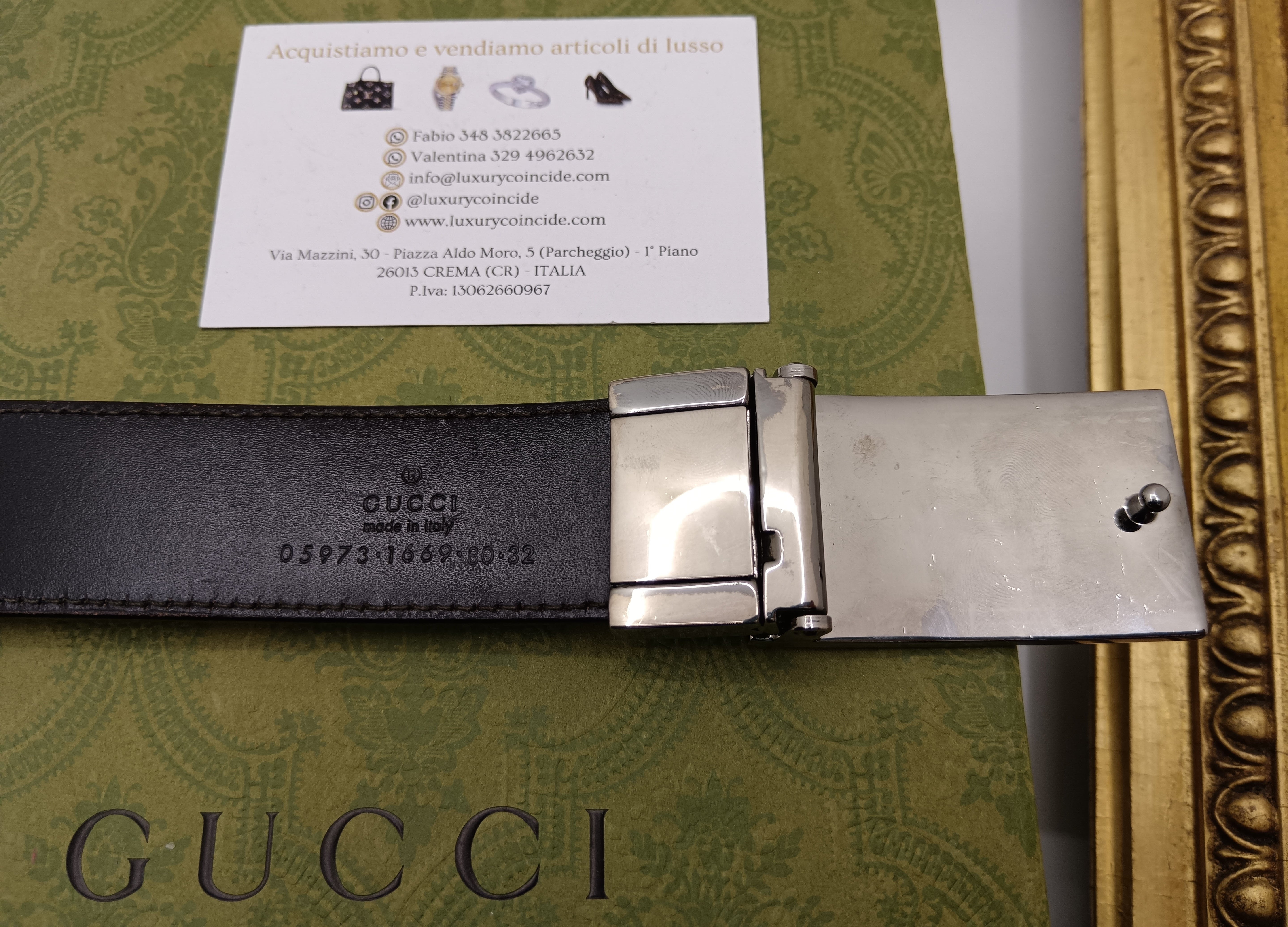 Gucci – Cintura Pelle Nera con Fibbia Logo Argento Unisex
