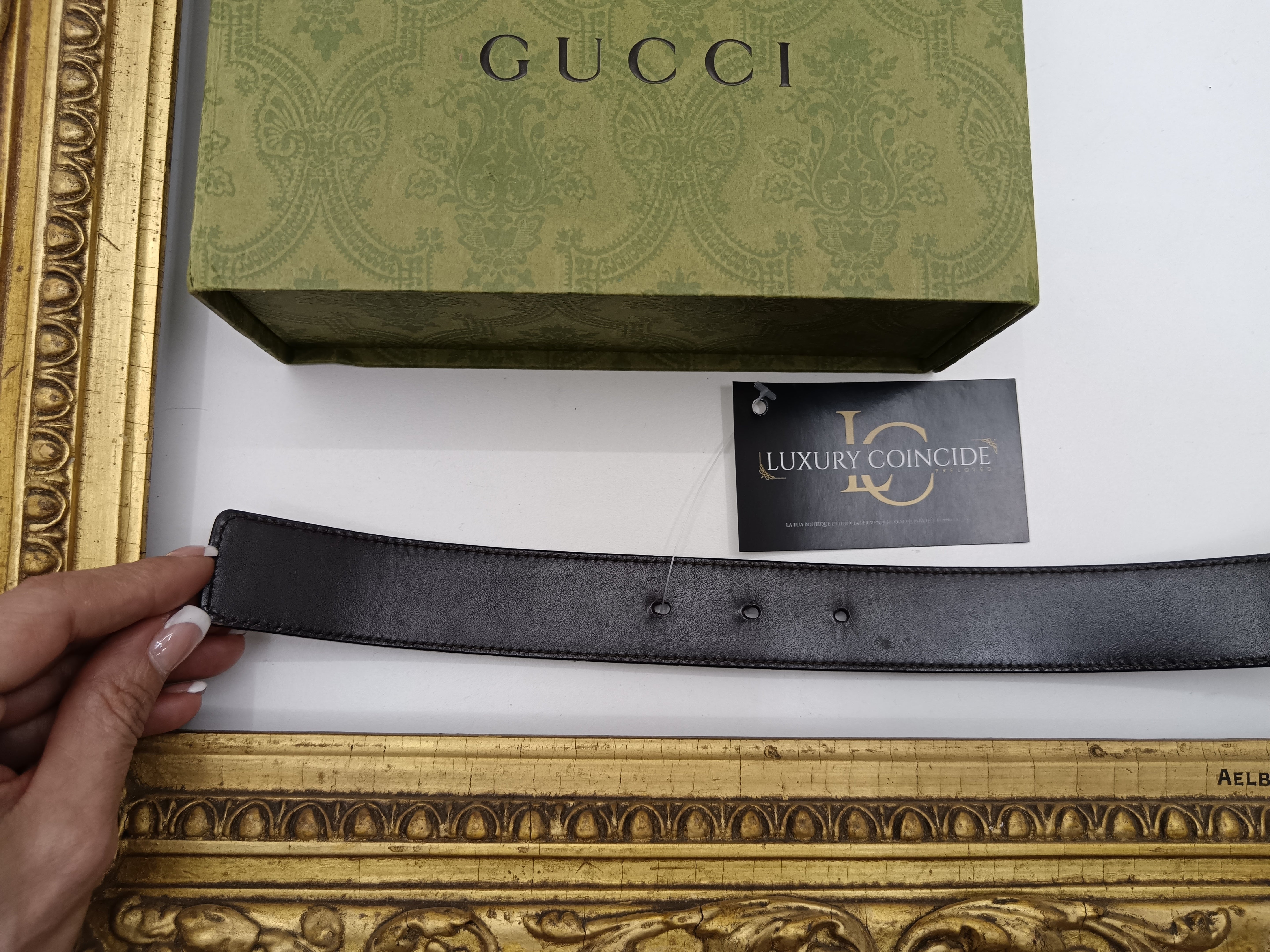 Gucci – Cintura Pelle Nera con Fibbia Logo Argento Unisex