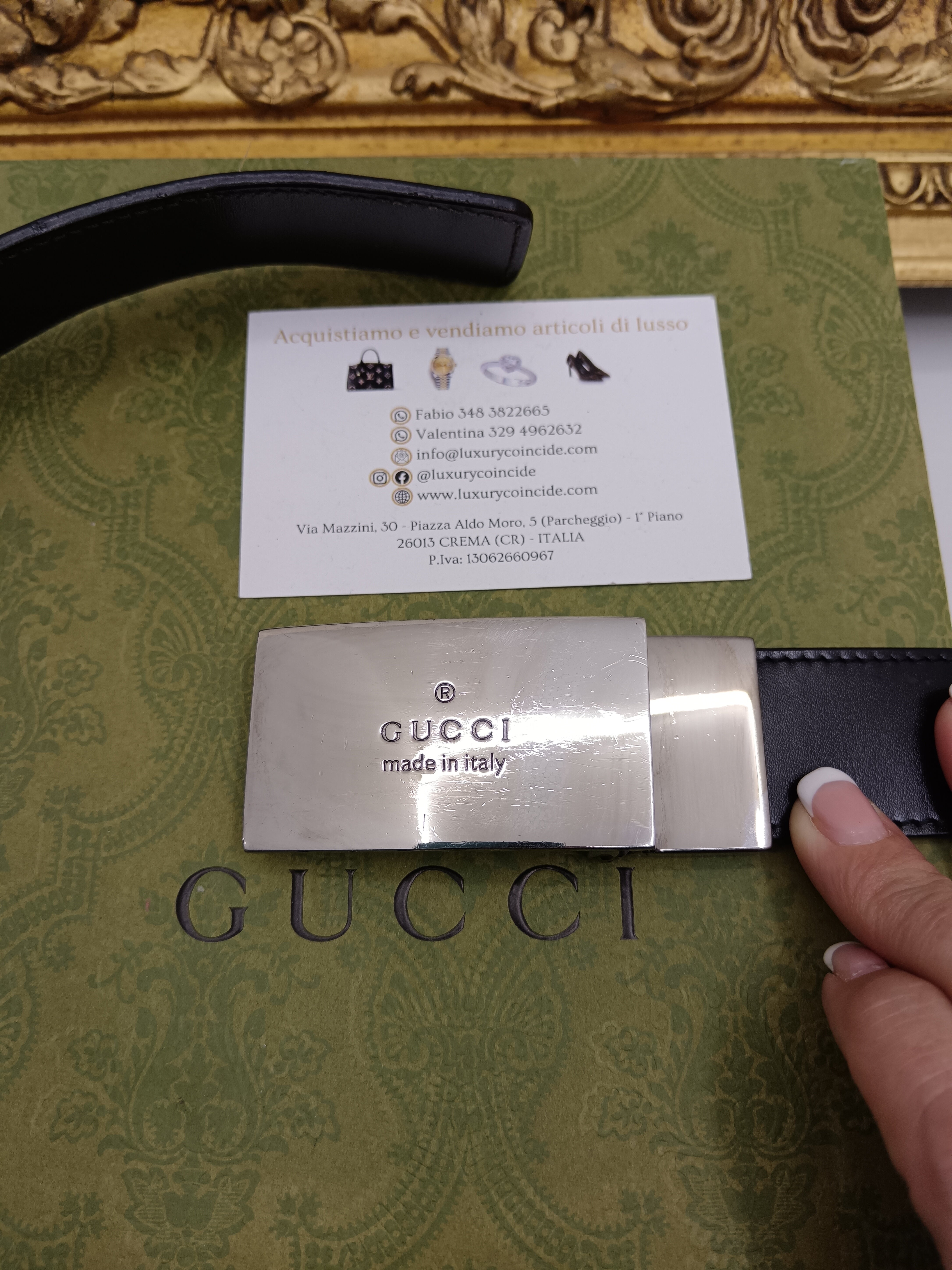 Gucci – Cintura Pelle Nera con Fibbia Logo Argento Unisex