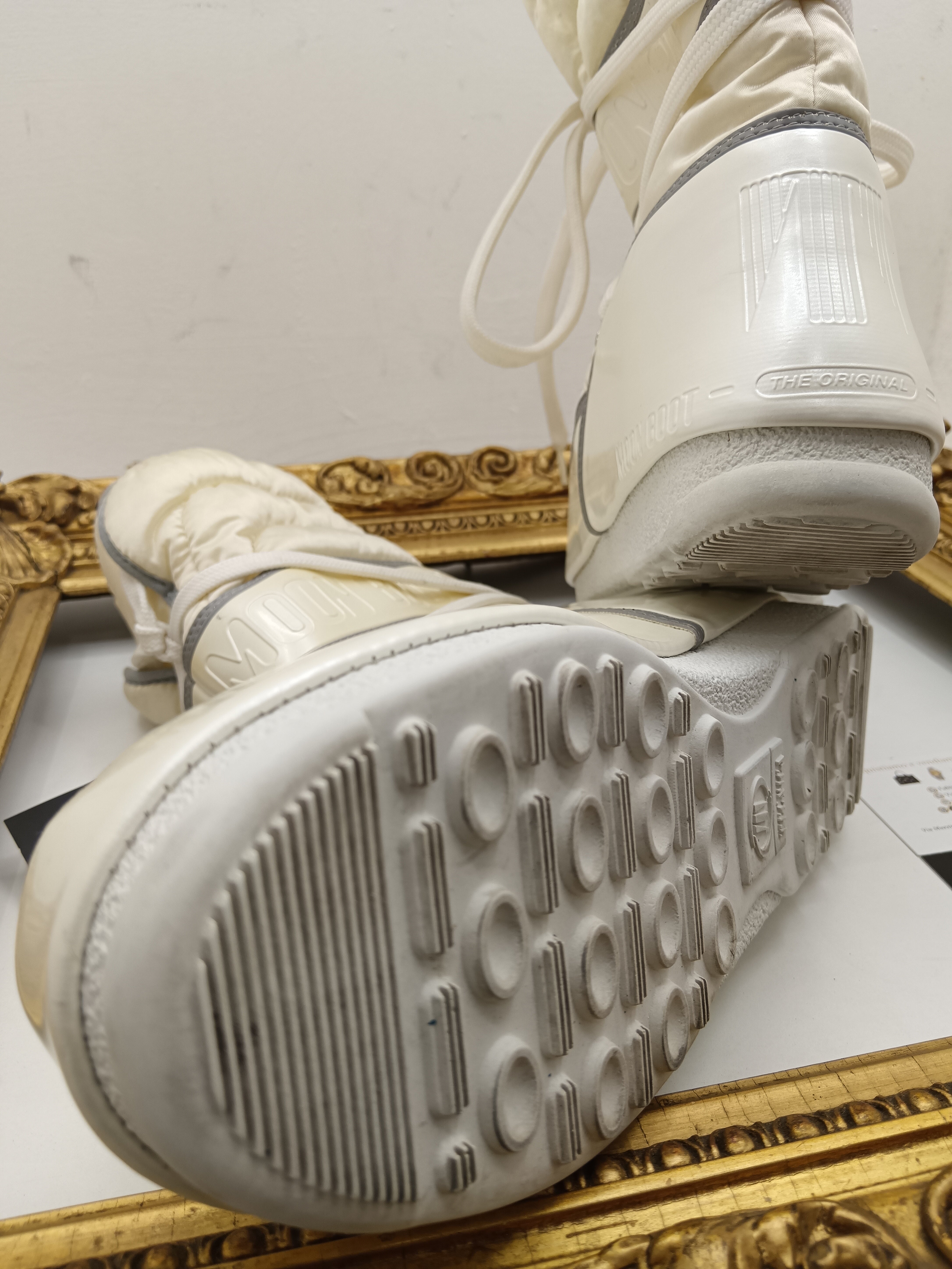 Moon Boot – Stivali Morbidi da Neve Alti in Nylon Avorio