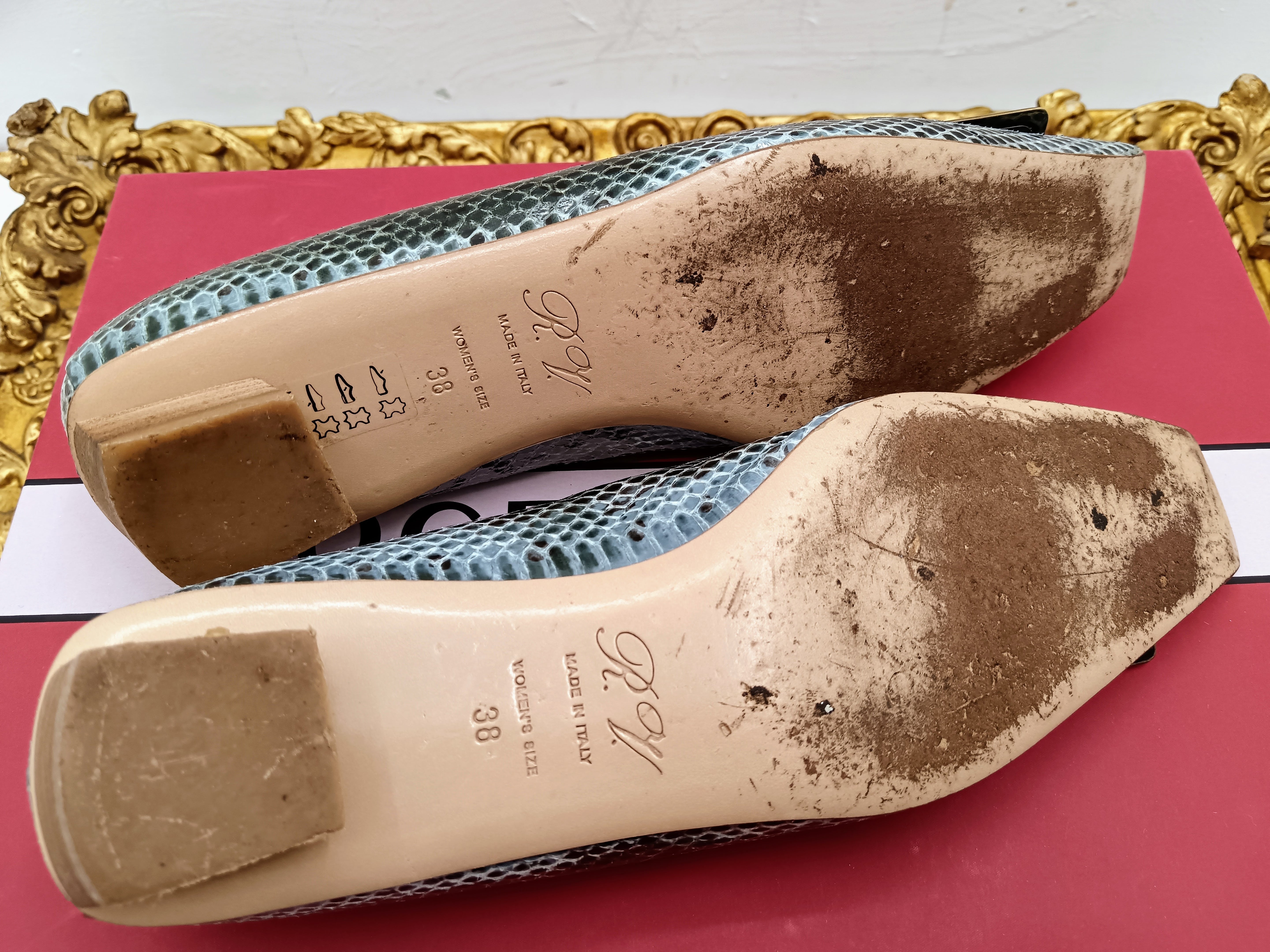 Roger Vivier - Décolleté Pumps “Belle Vivier" Pitone Azzurro