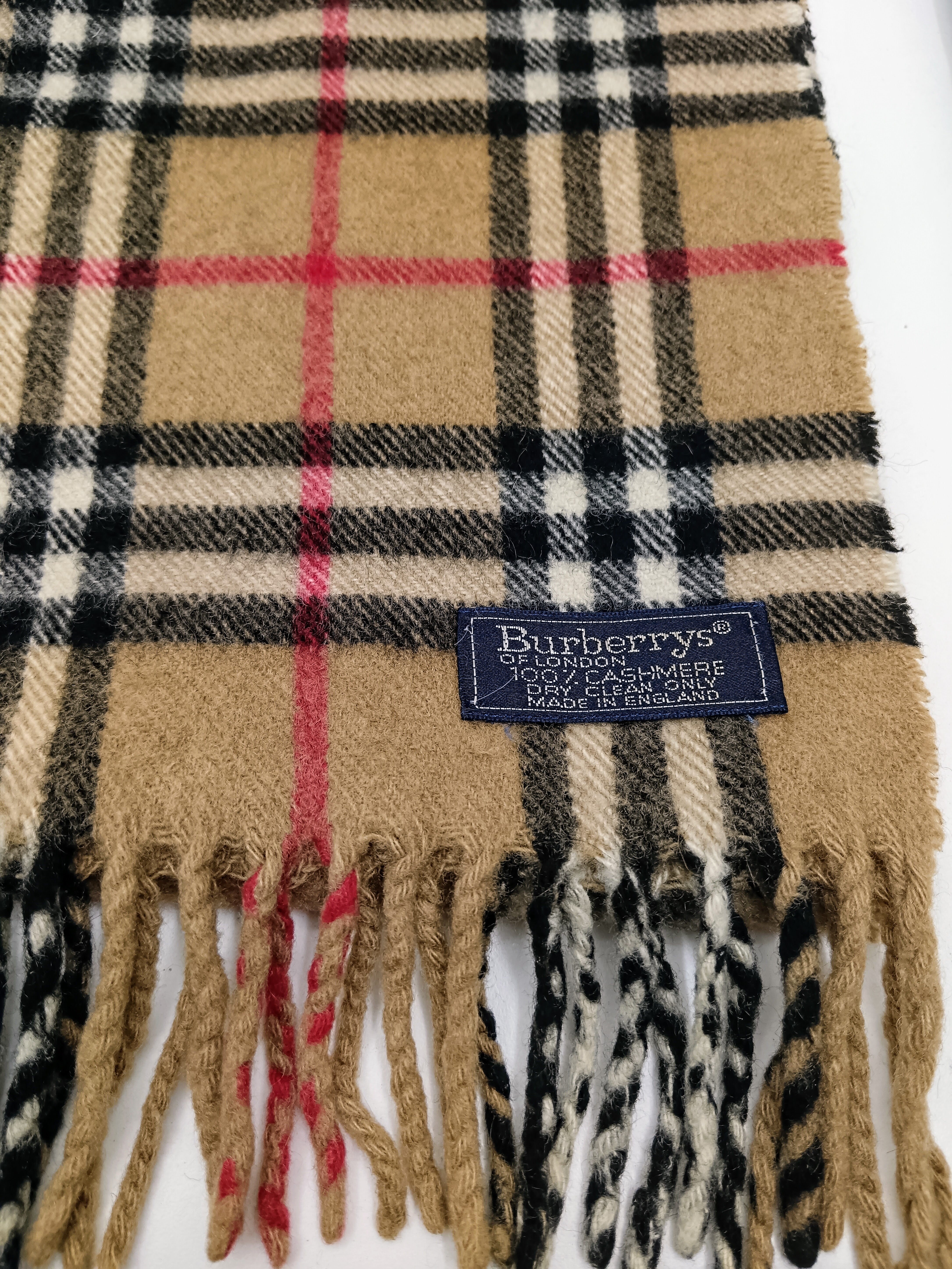Burberry – Sciarpa in Cashmere Check Beige