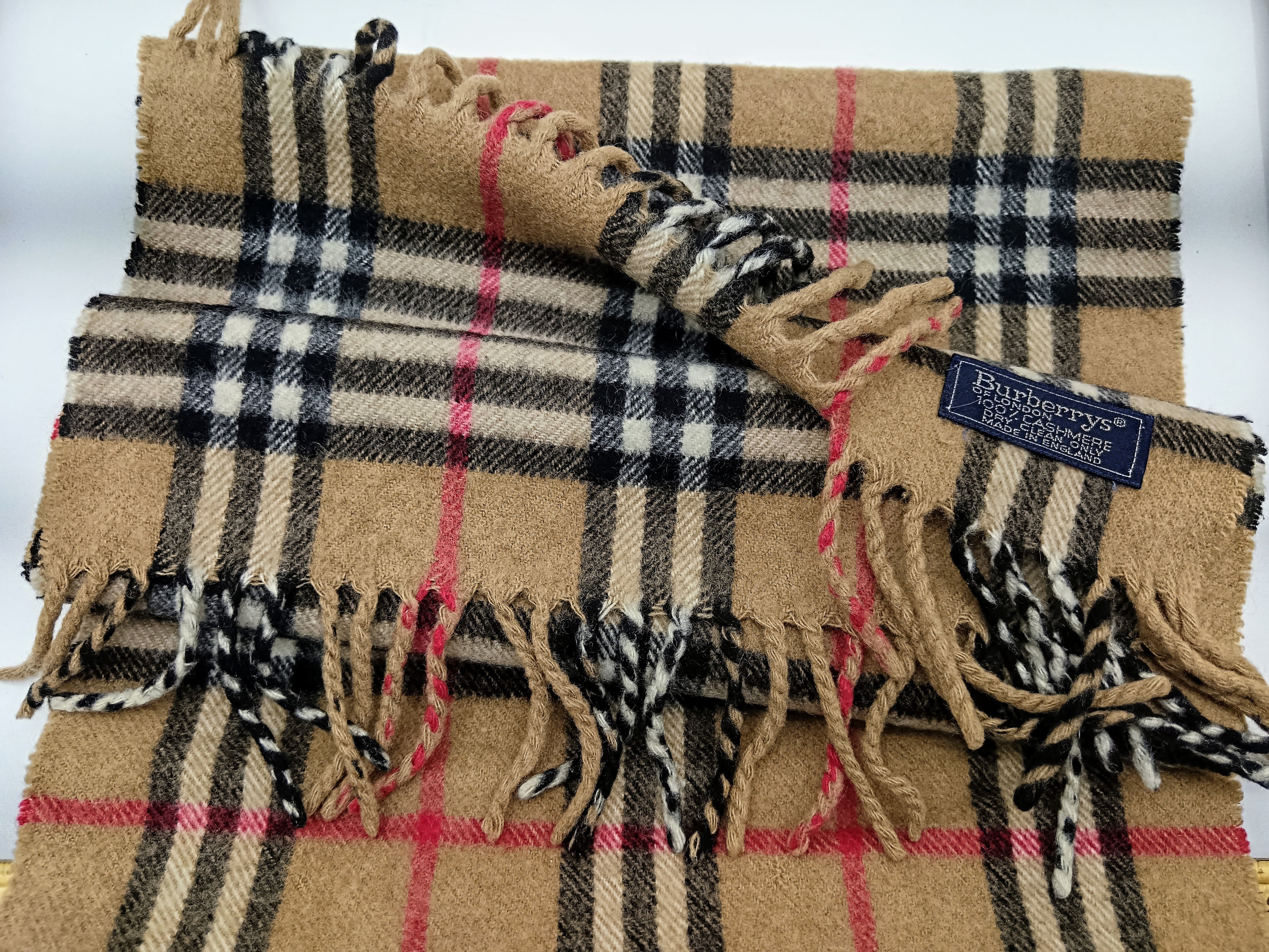 Burberry – Sciarpa in Cashmere Check Beige