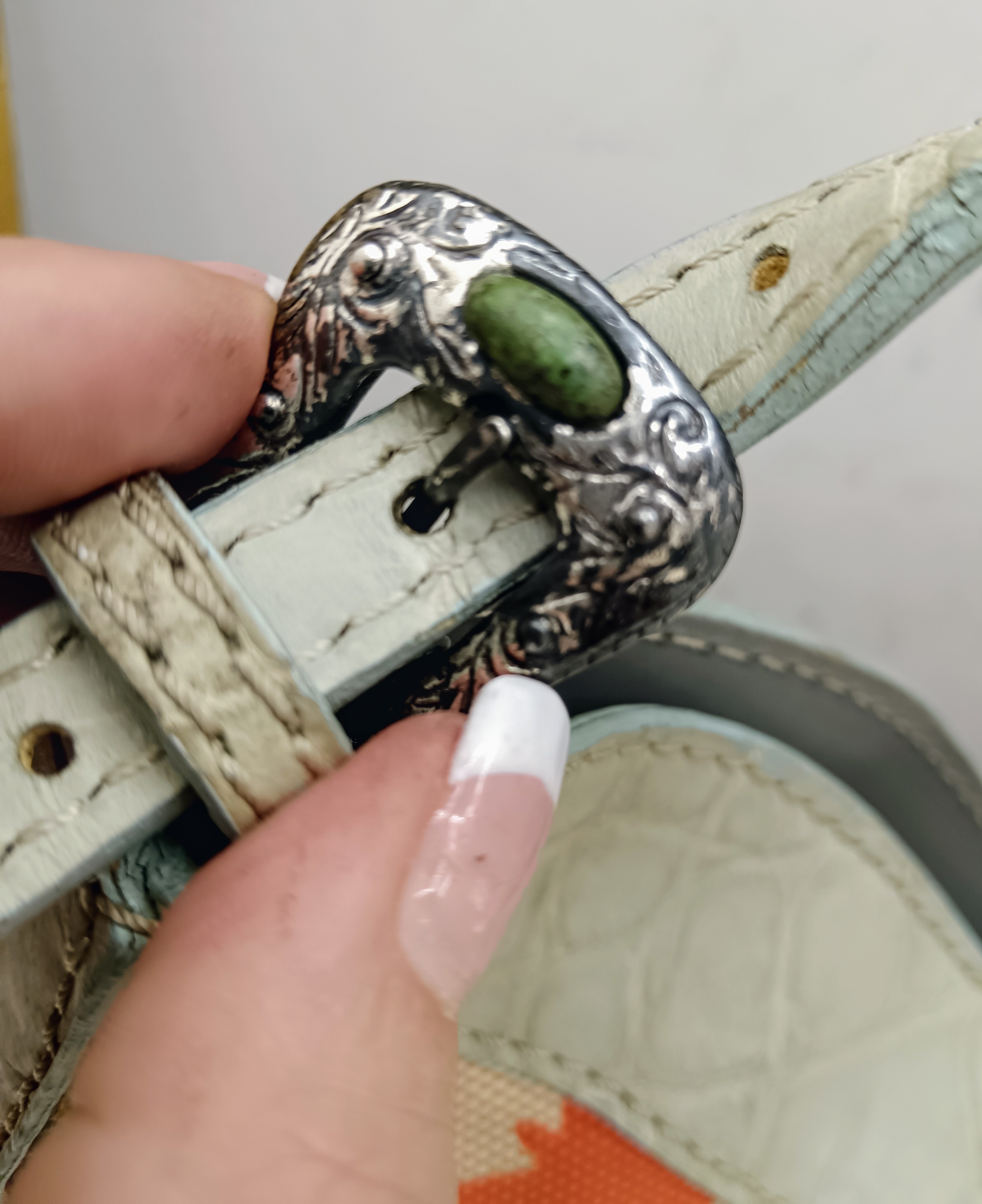 Valentino Garavani – Borsa Hobo in canapa con farfalle e pelle cocco azzurra