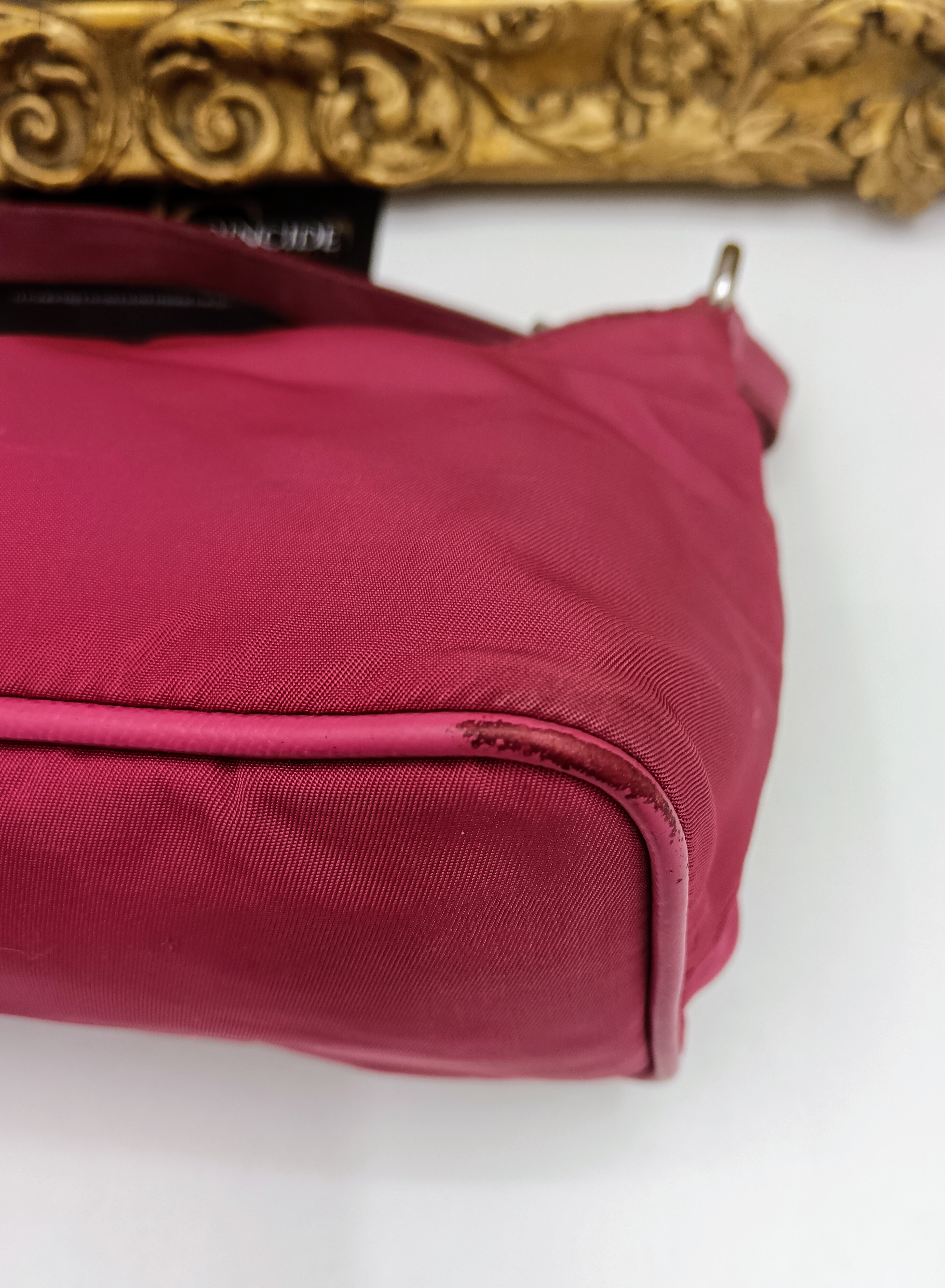 Prada – Mini Bag Pochette Re-Nylon e Pelle Saffiano