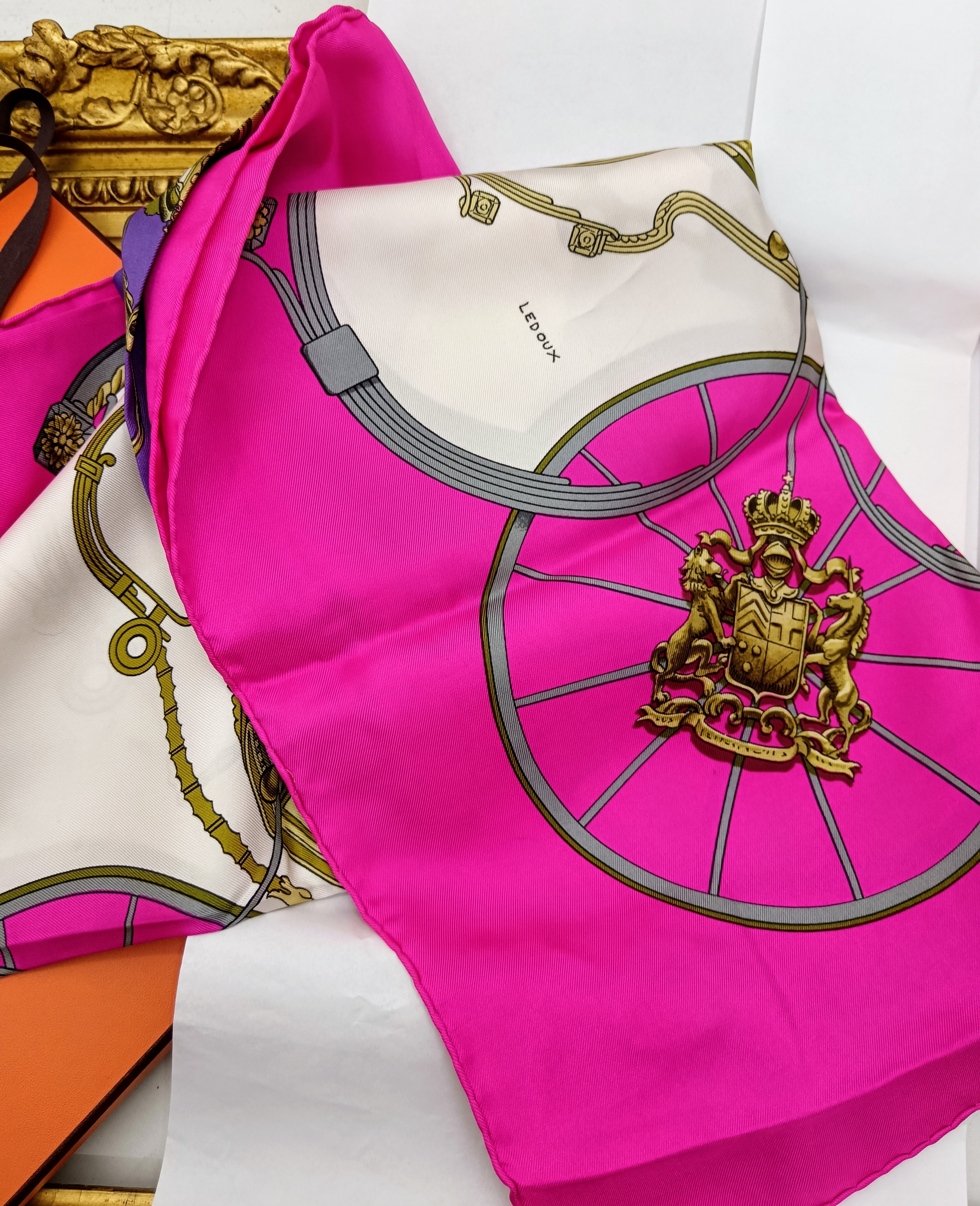 Hermès - Foulard Carré in Seta "Spring" Philippe Ledoux