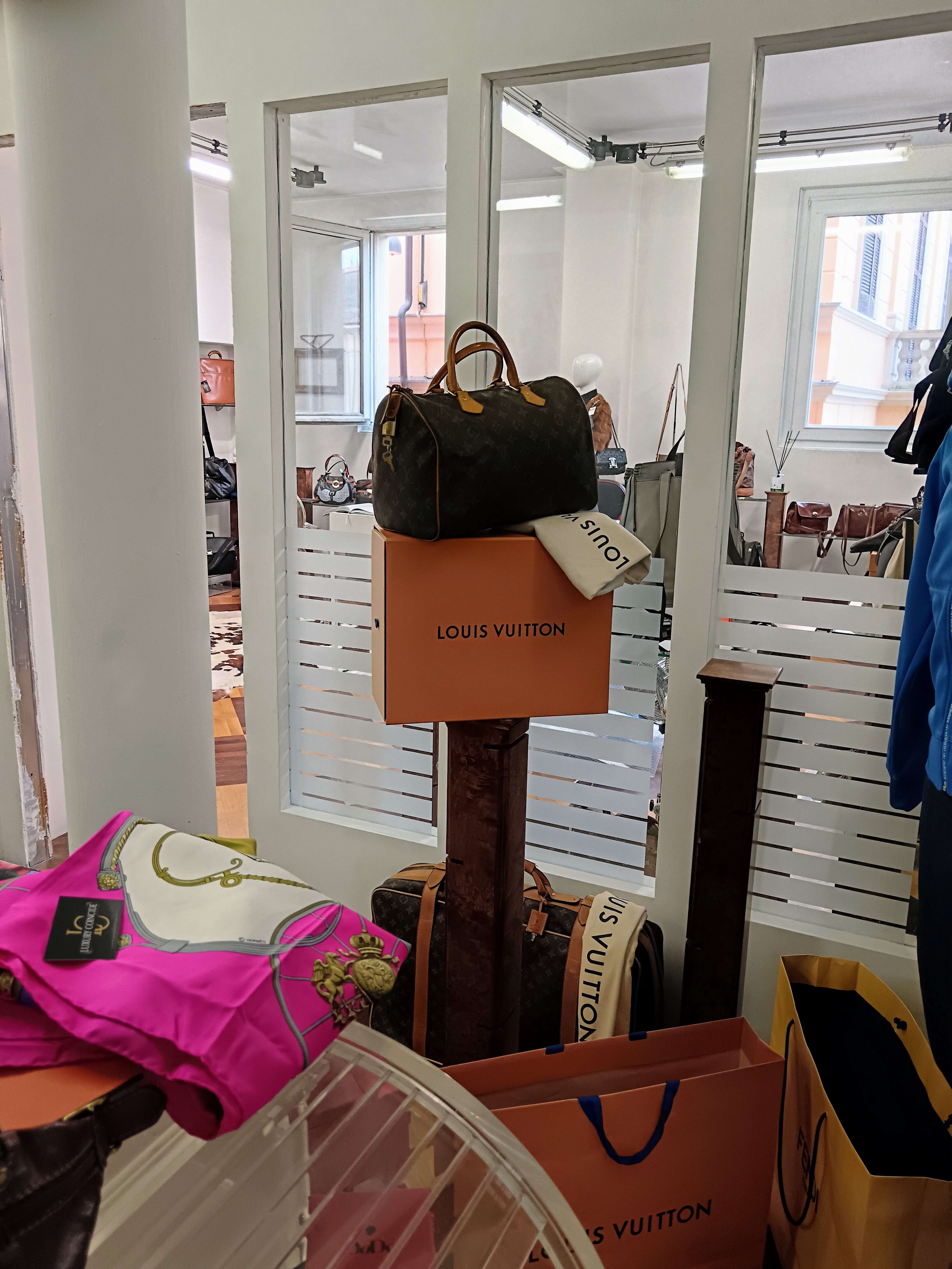Louis Vuitton – Bauletto Speedy 30 Canvas Monogram · Full Set