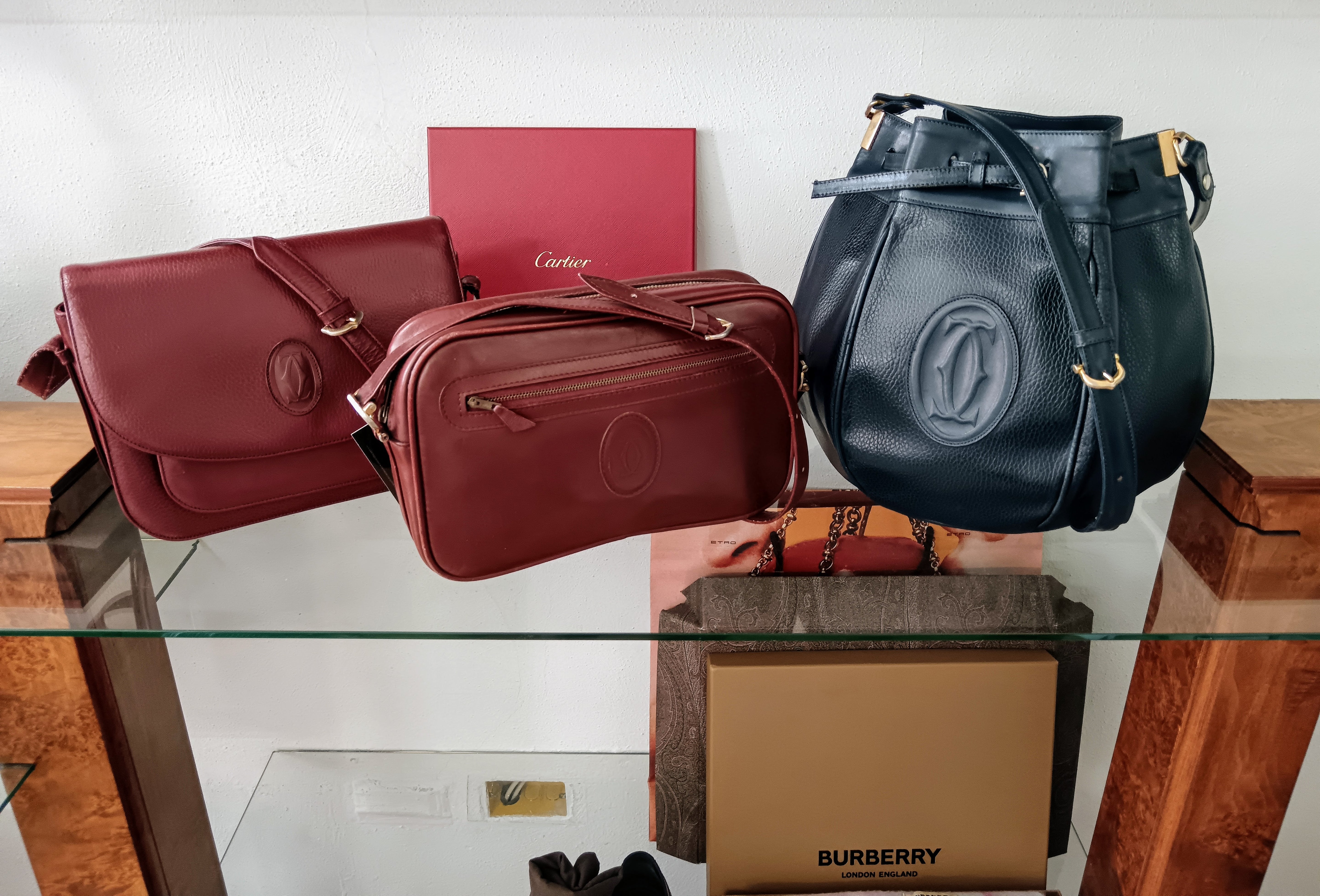 Cartier – Borsa a Secchiello Double-Face in Pelle Blu Vintage