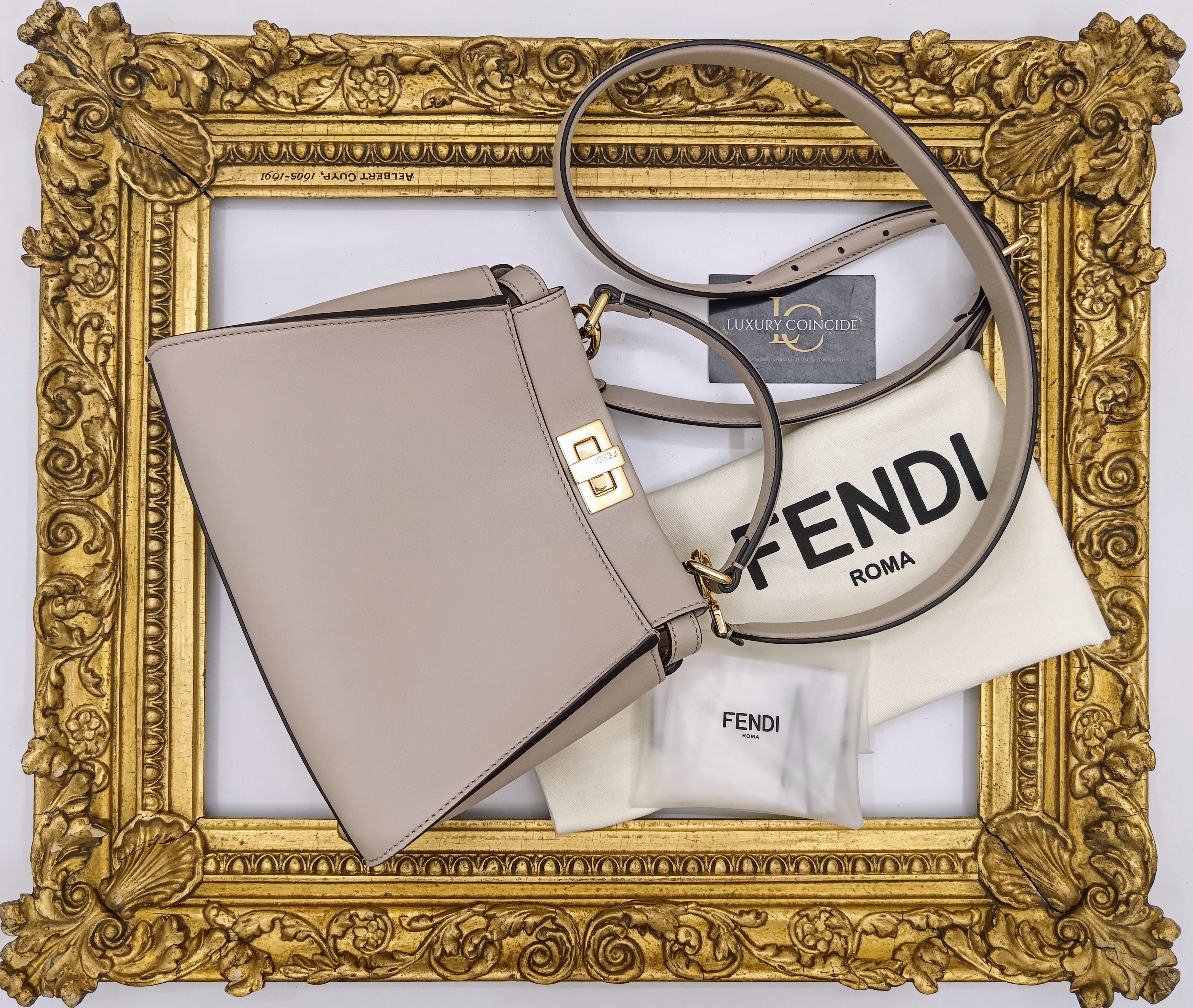 Fendi – Peekaboo Mini in Pelle Beige