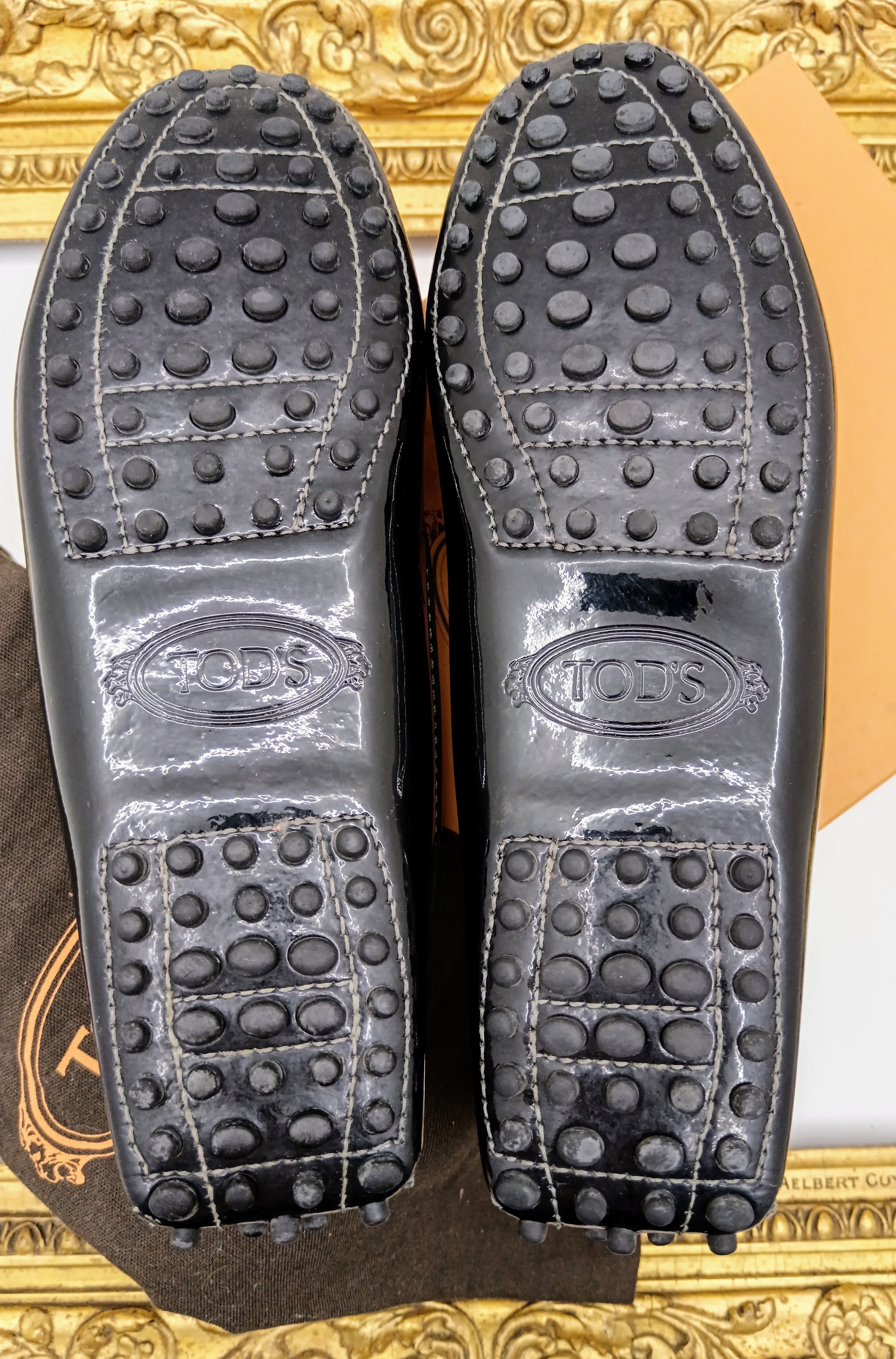 Tod’s – Mocassini “City” Gommino Vernice Nera
