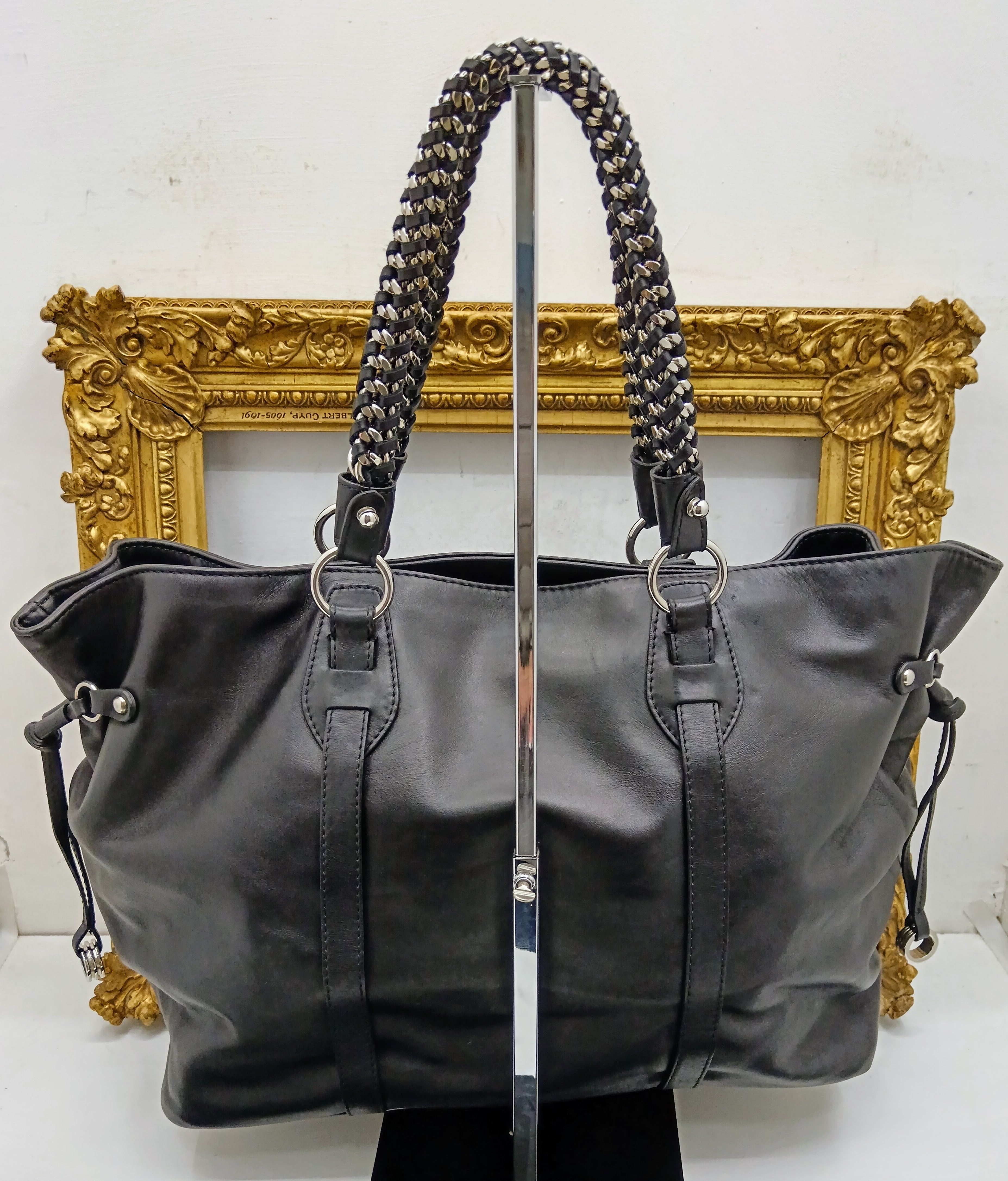 Orciani – Borsa maxi shopper a spalla modello “Neverfull” pelle nera