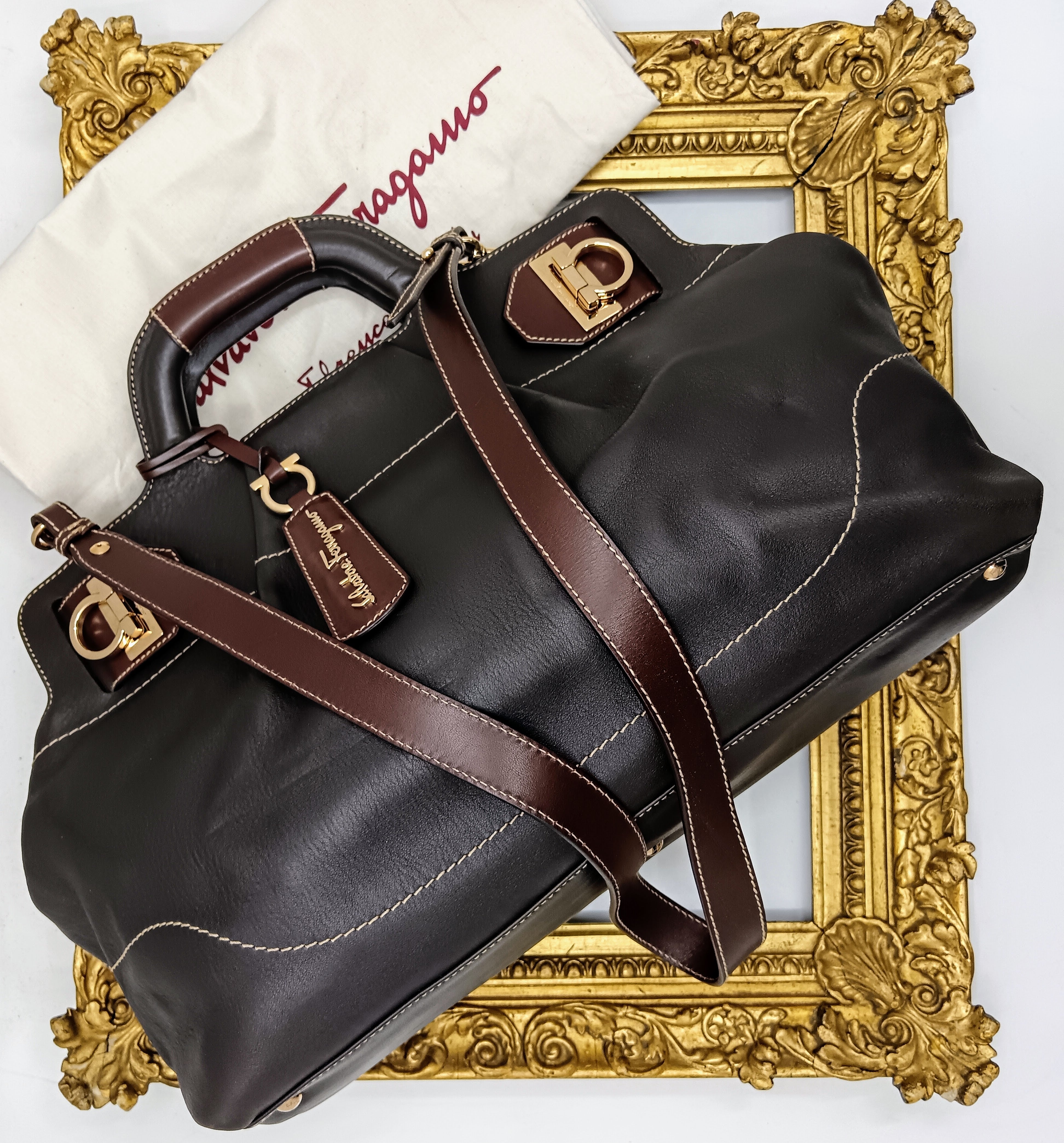 Ferragamo Salvatore – Borsa Shopper Gancini Pelle Marrone con Tracolla