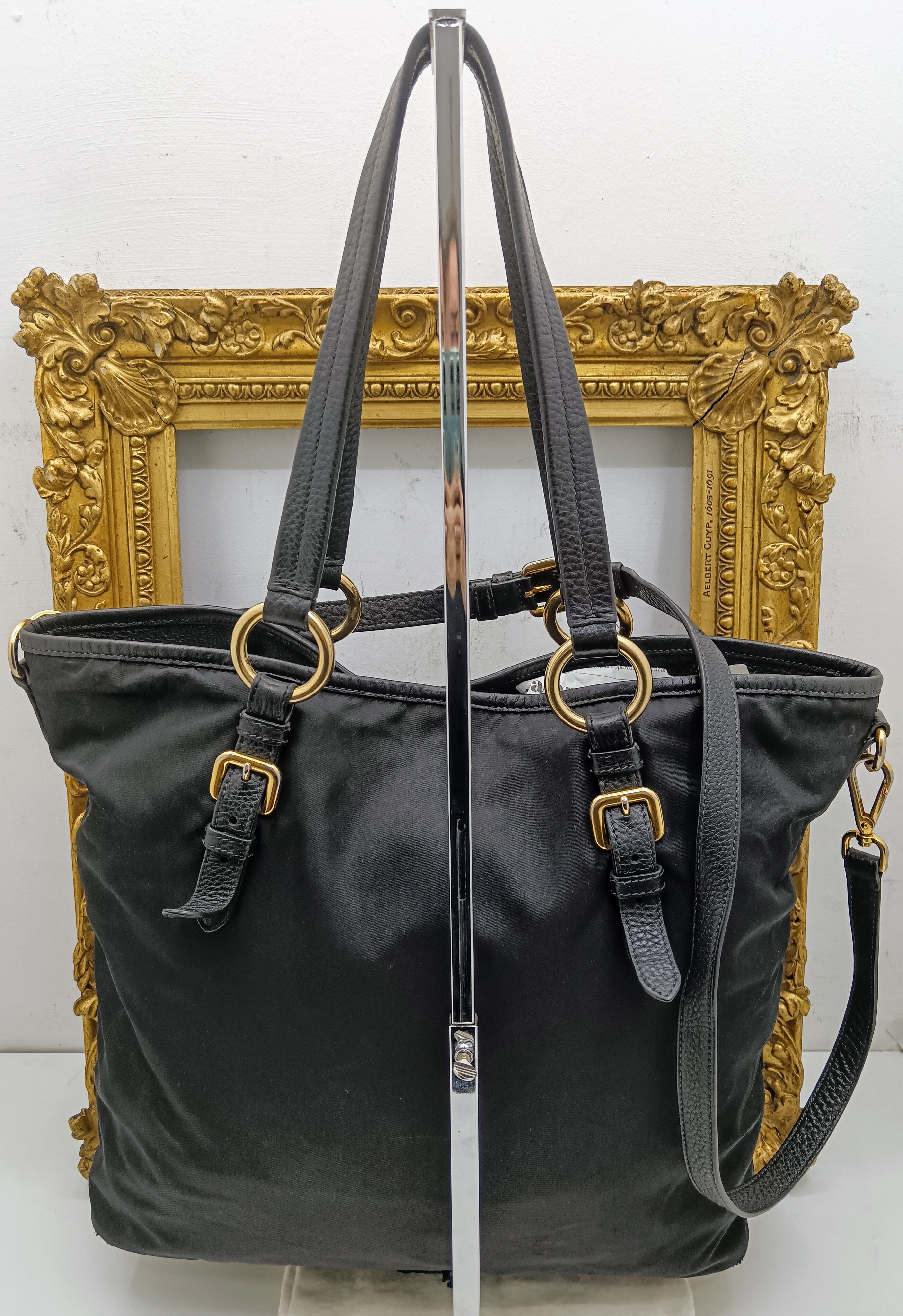 PRADA – Shopper a spalla Re-Nylon e Pelle Nera Doppi Manici con tracolla