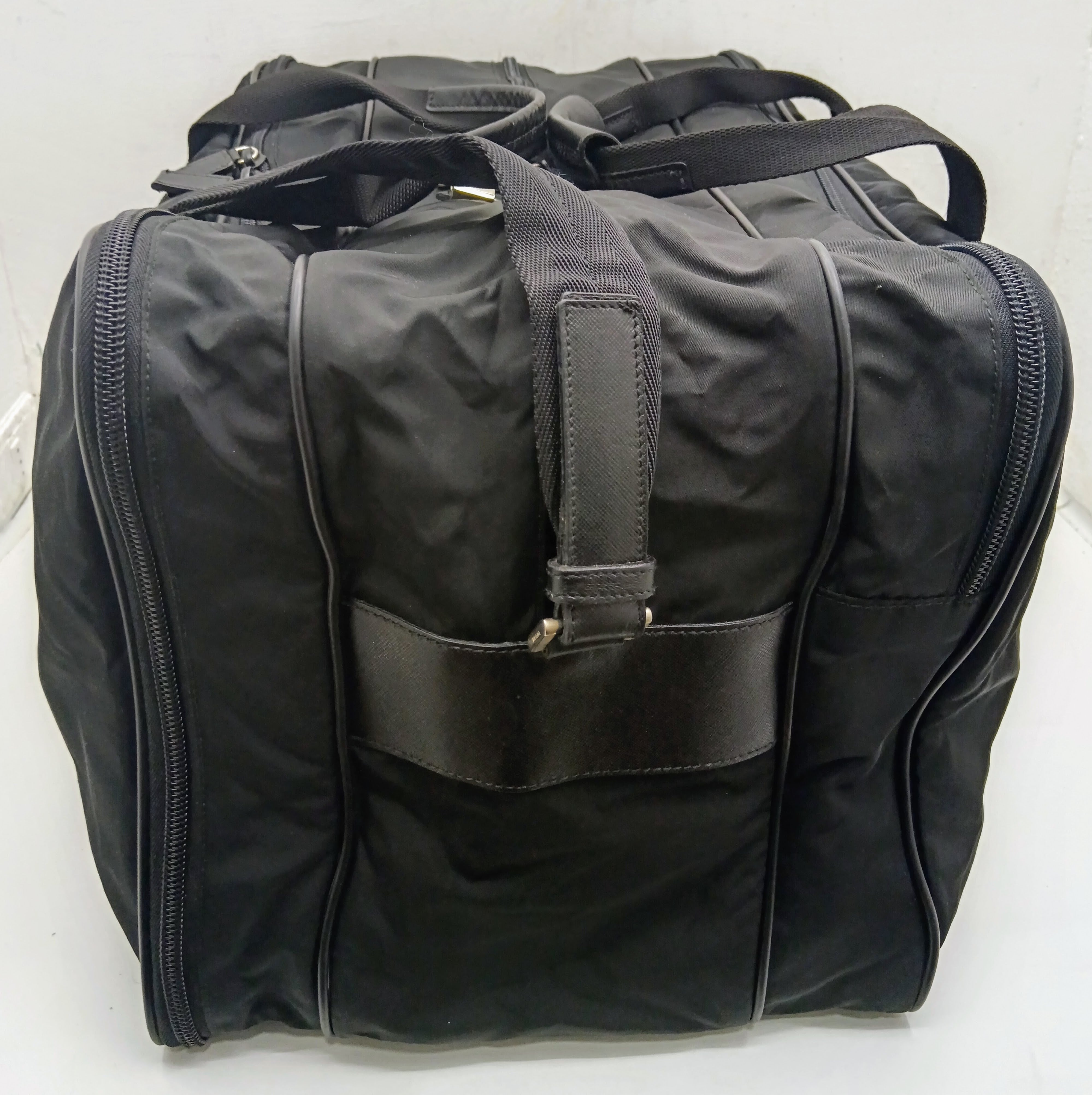 Prada - Borsone da Viaggio/Valigia a Tracolla 3 Scomparti Nylon Nero