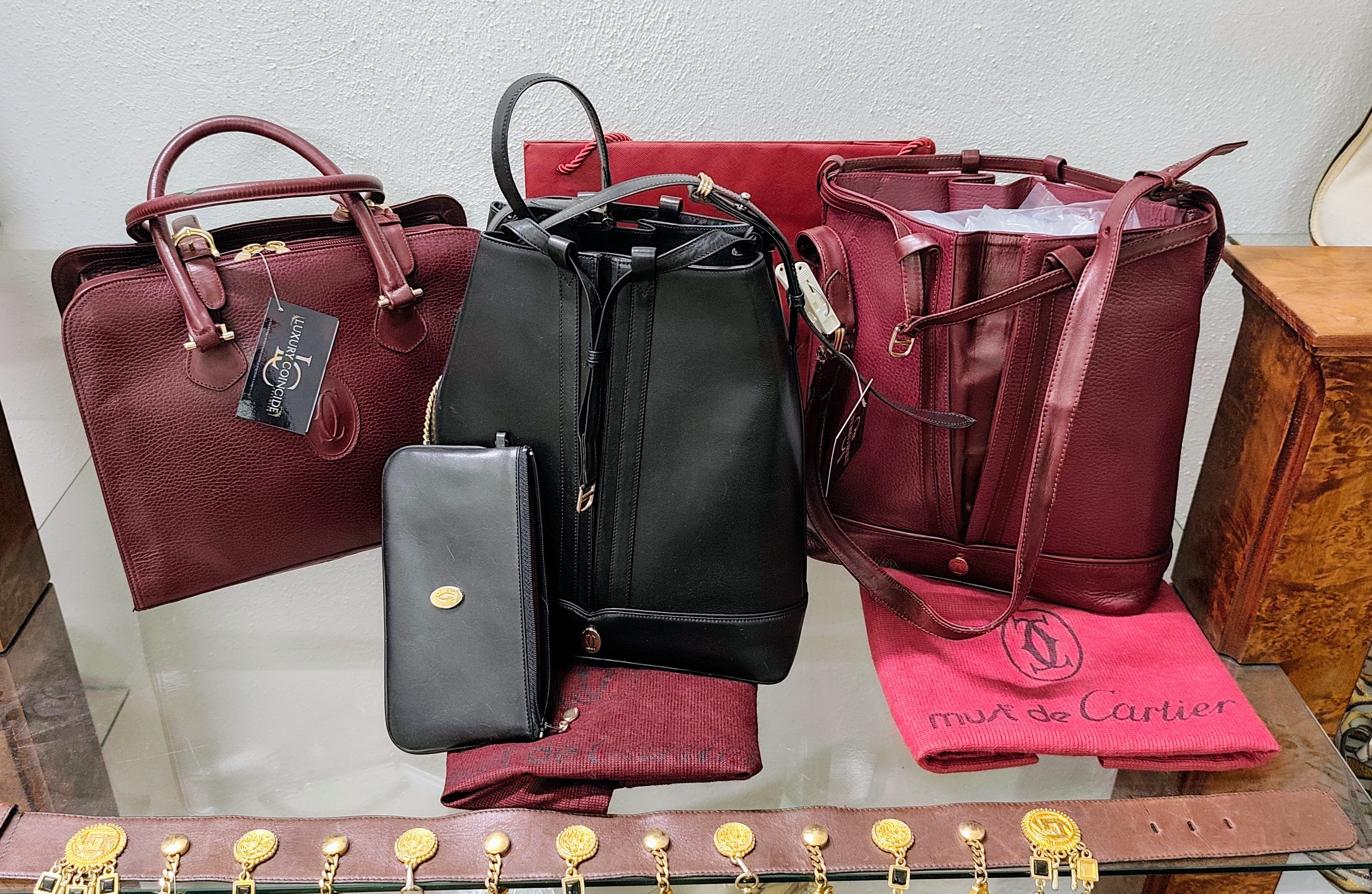 Cartier – Secchiello ovale in pelle bordeaux vintage