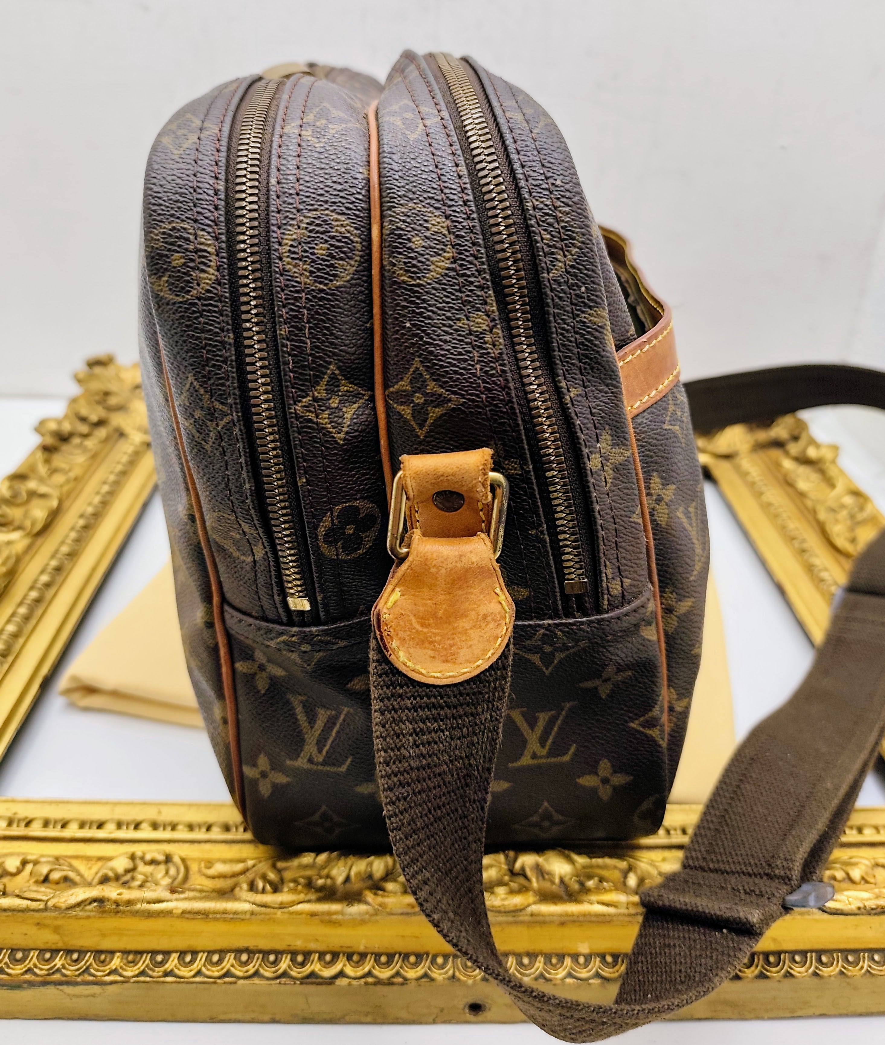 Louis Vuitton - Reporter GM Messenger Canvas Monogram Vintage