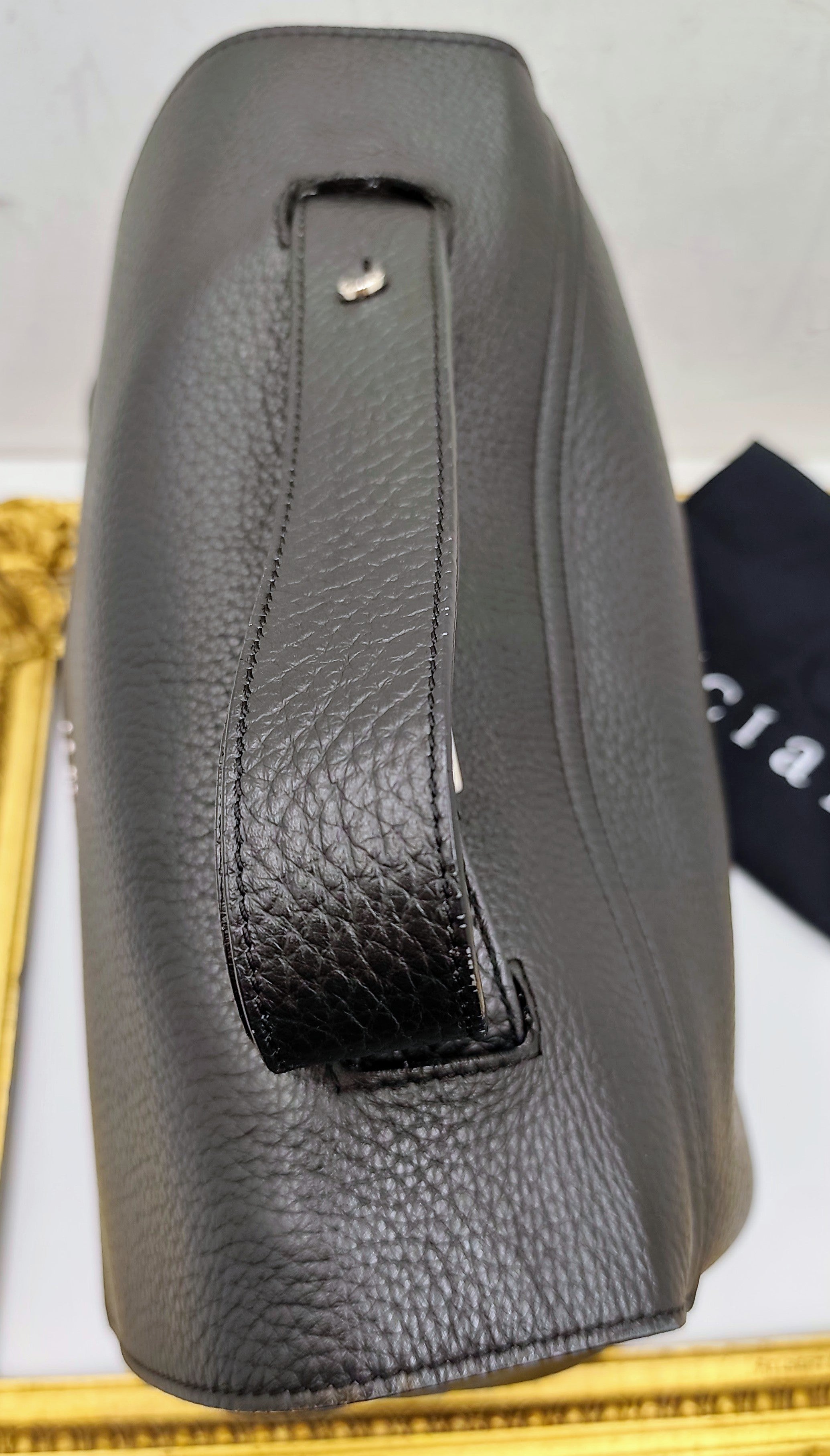 ORCIANI - BORSA SVEVA SOFT GRANDE IN PELLE MARTELLATA NERA