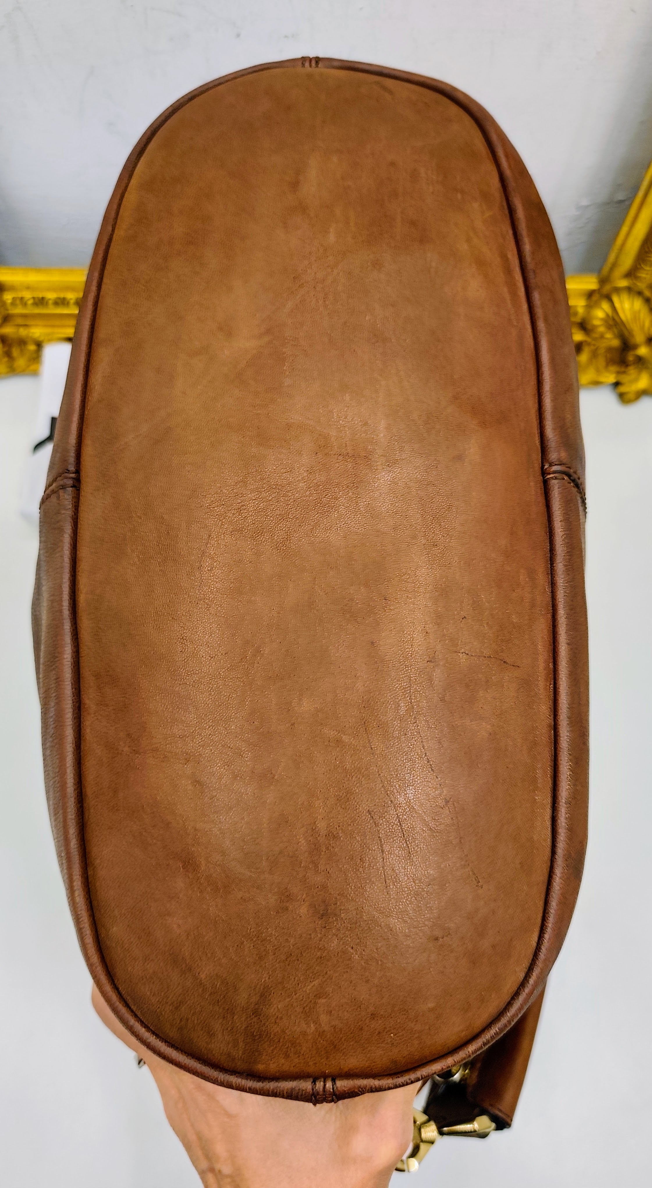Givenchy – Borsa Shopper “Nightingale” in Pelle Nocciola