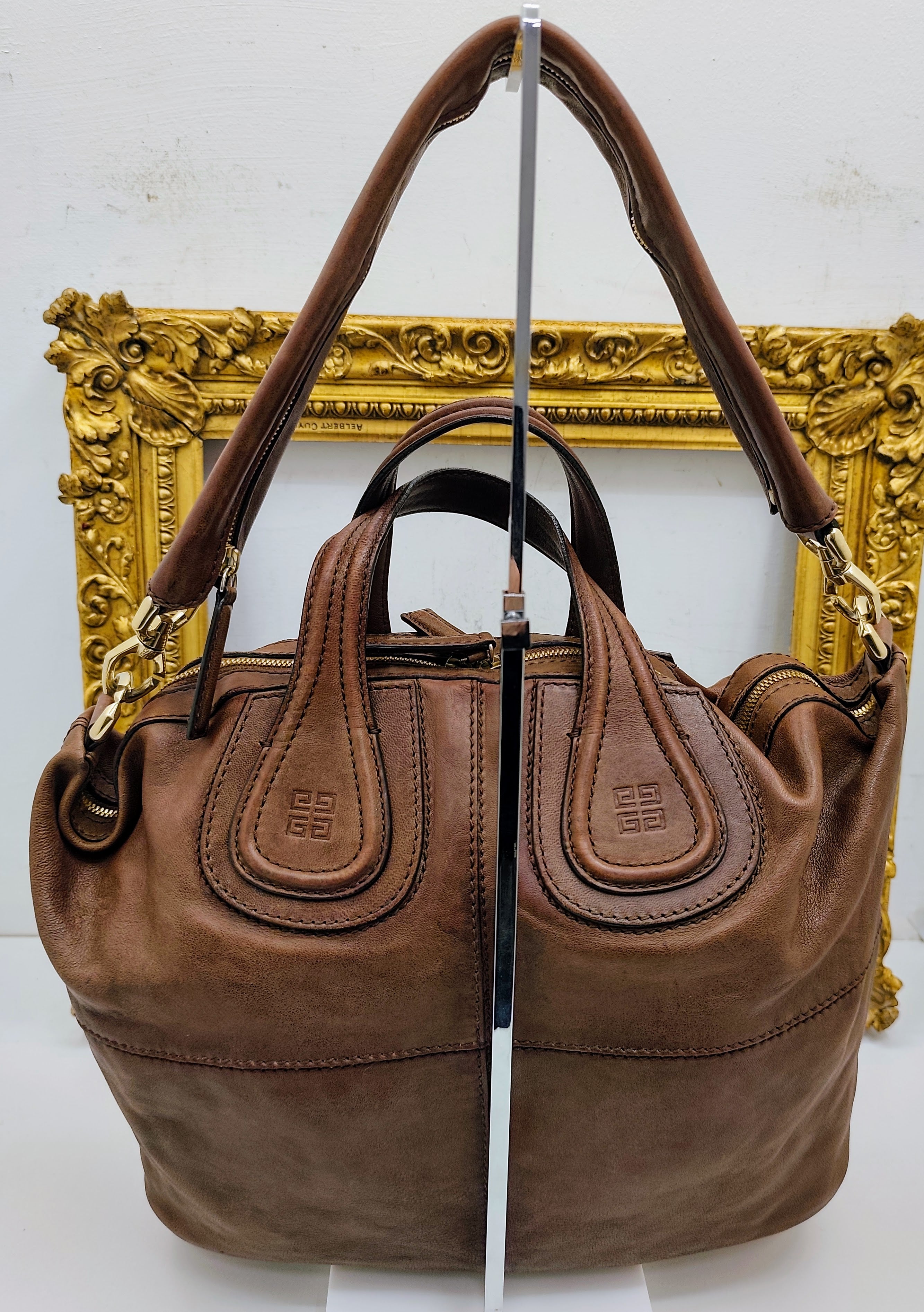 Givenchy – Borsa Shopper “Nightingale” in Pelle Nocciola