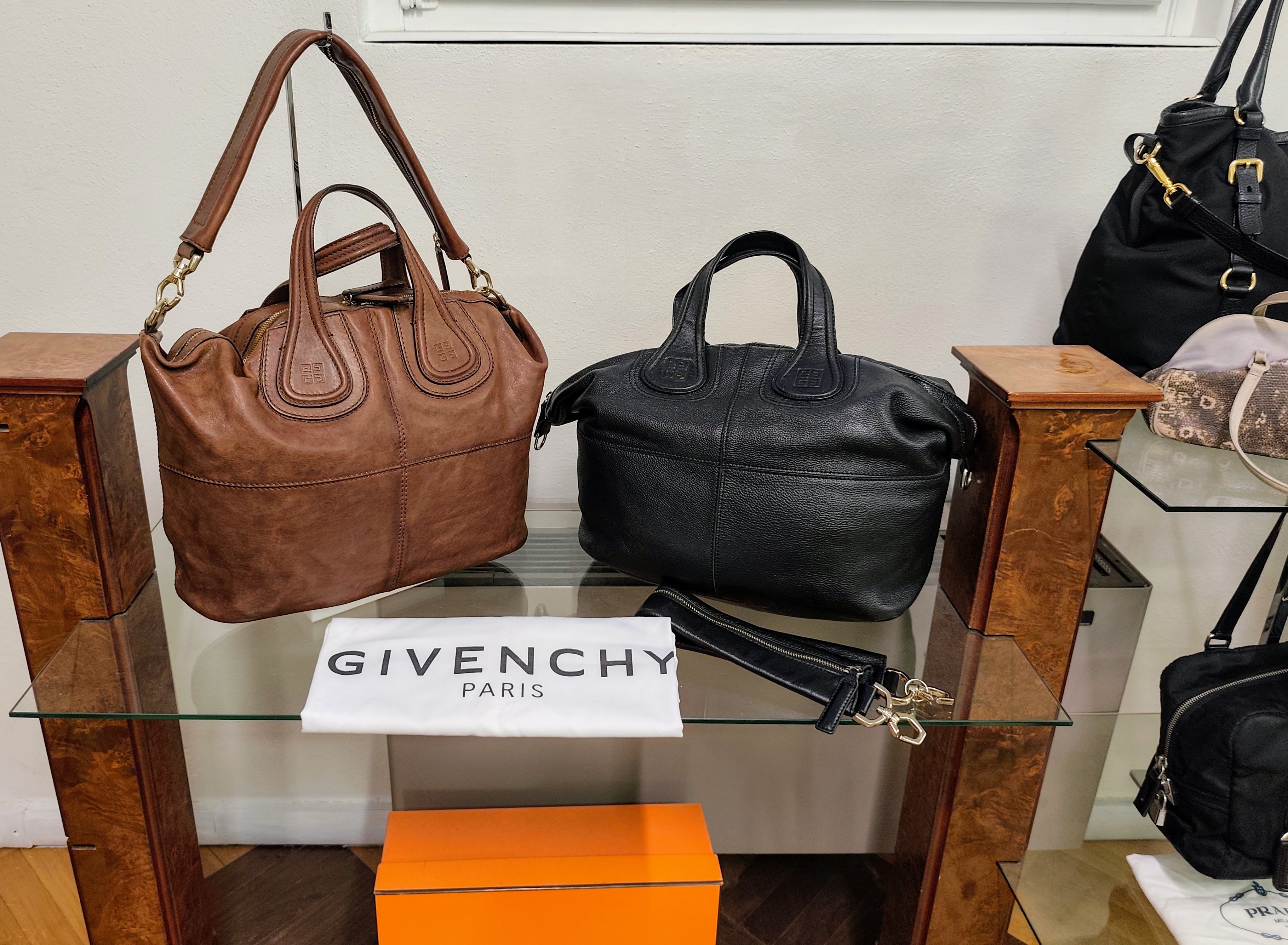 Givenchy – Borsa Shopper “Nightingale” in Pelle Nocciola