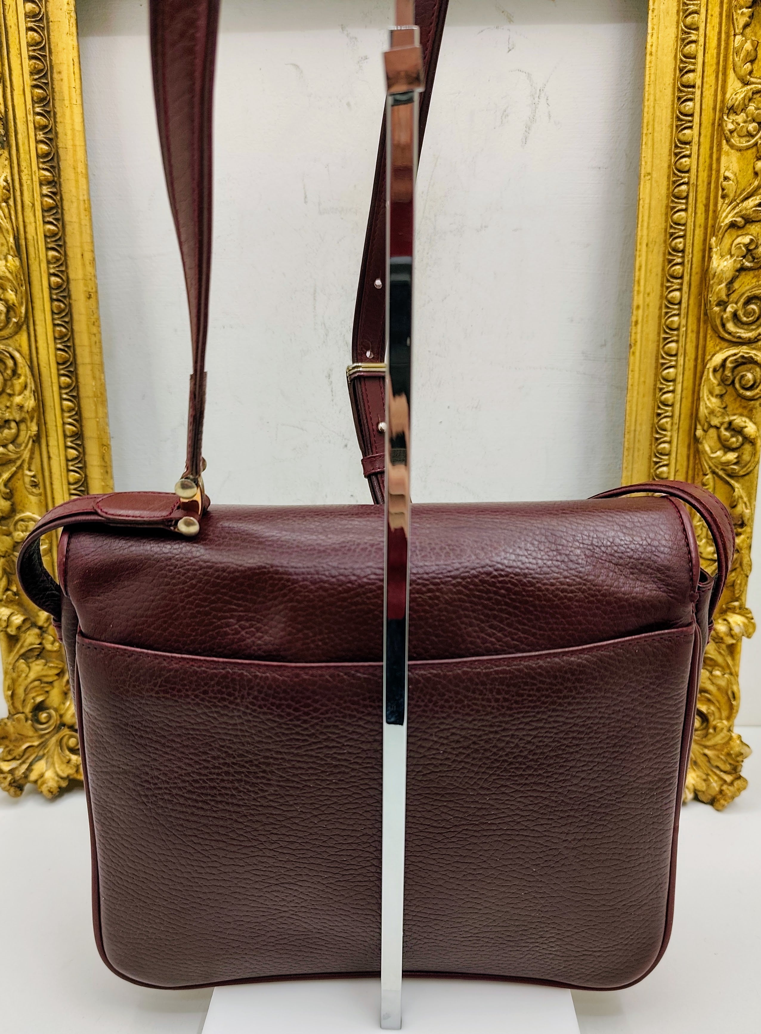 Cartier - Camera Bag a Tracolla con Charm in Pelle Vintage
