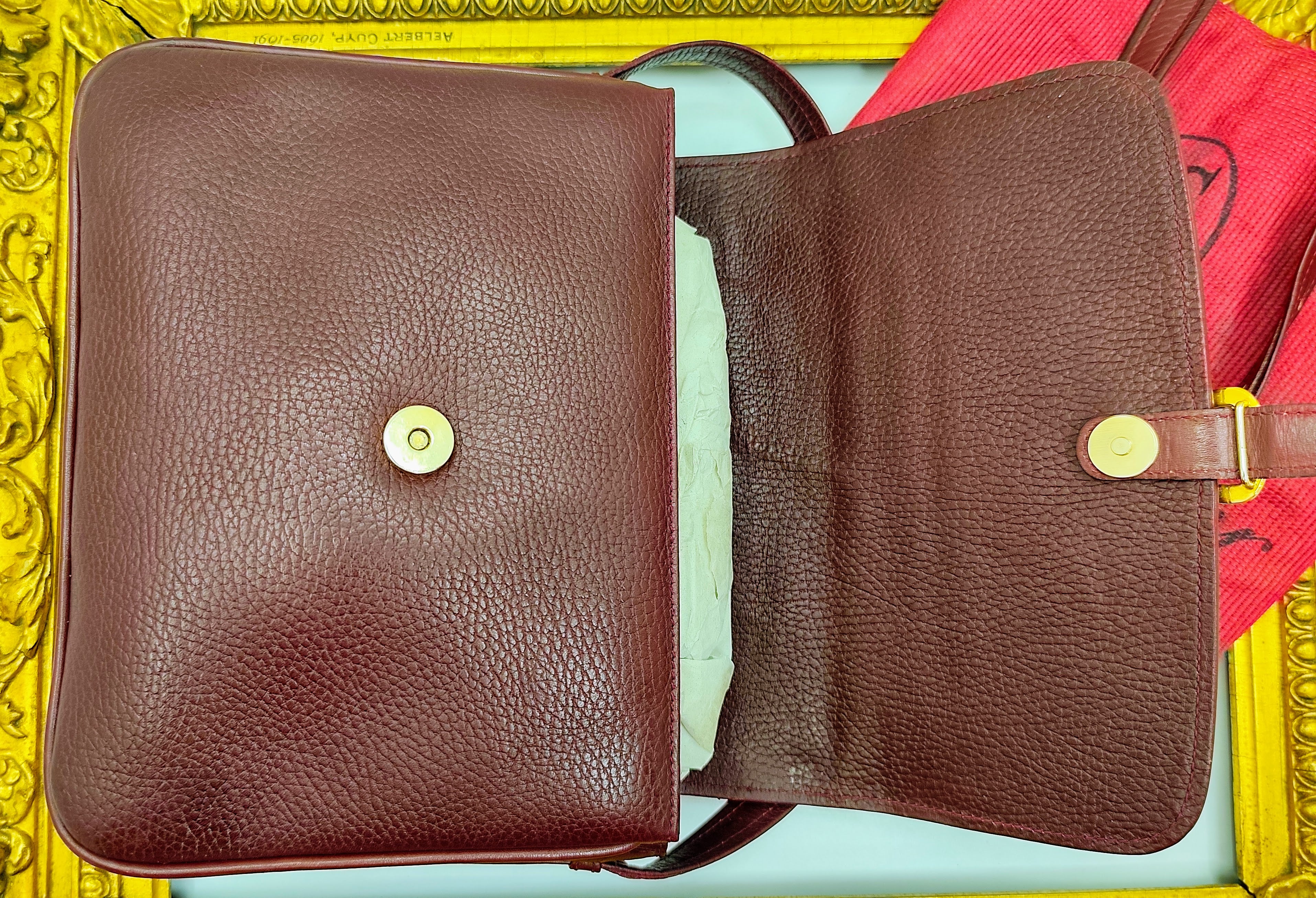 Cartier - Camera Bag a Tracolla con Charm in Pelle Vintage