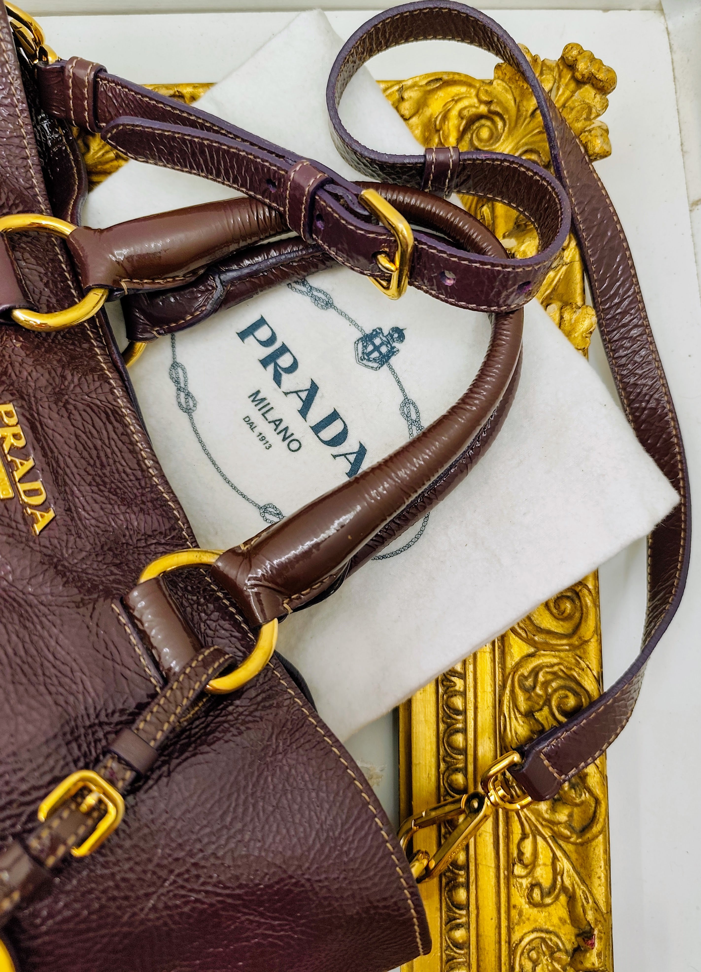 Prada – Shopper in Pelle Vernice Effetto Stropicciato