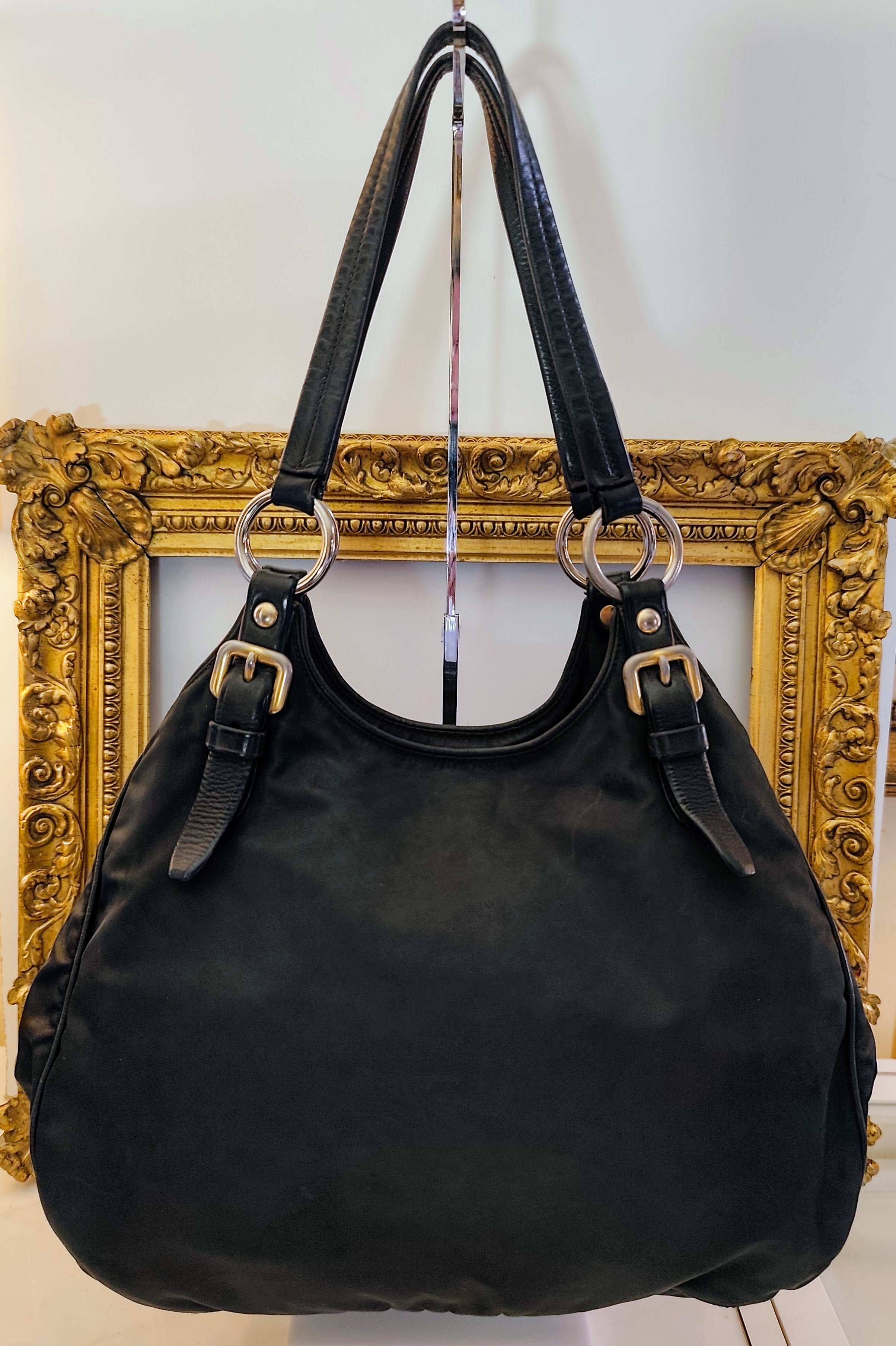Prada - Borsa Hobo Shopper Re-Nylon Nero e Pelle Espandibile