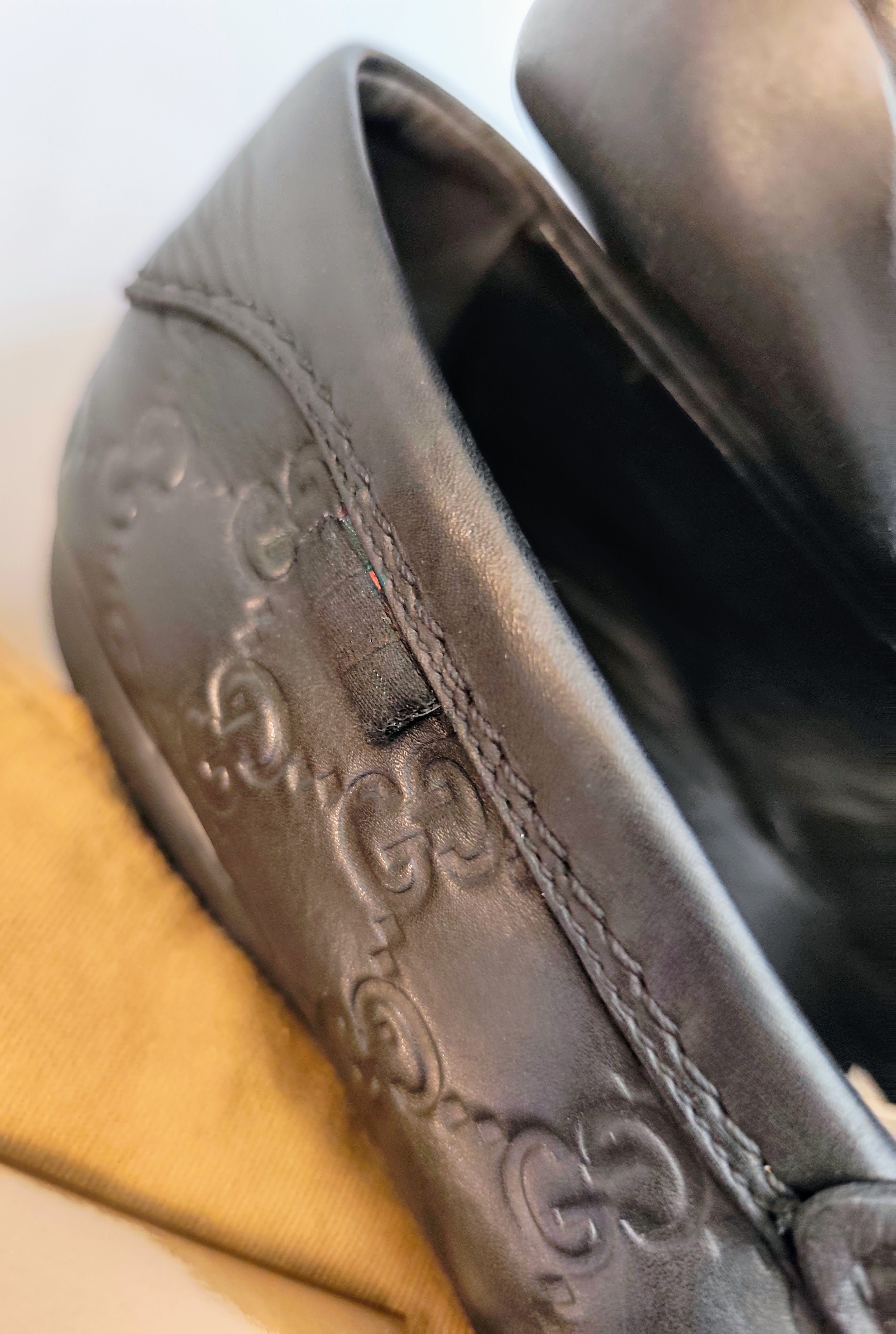 Gucci – Mocassini Unisex in Pelle Guccissima Nera