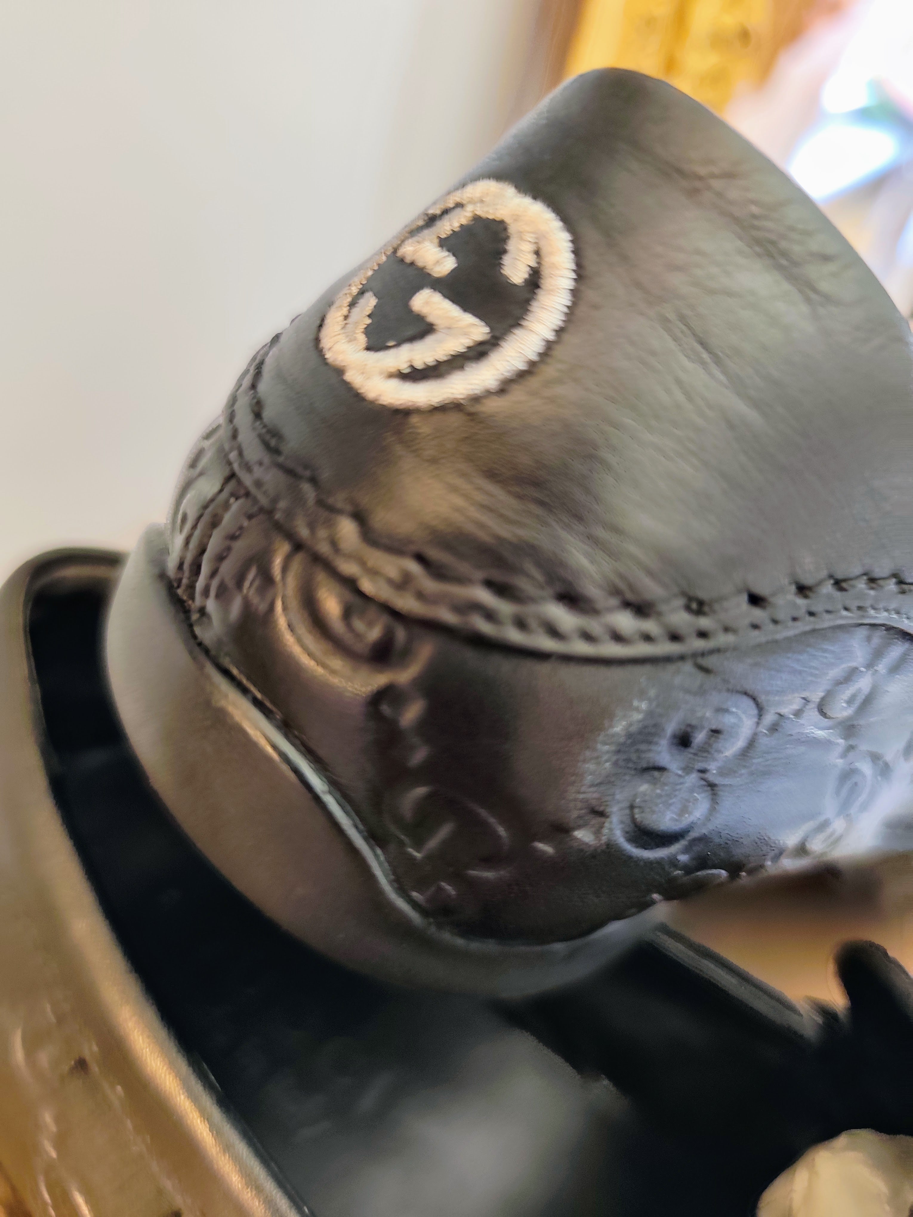 Gucci – Mocassini Unisex in Pelle Guccissima Nera