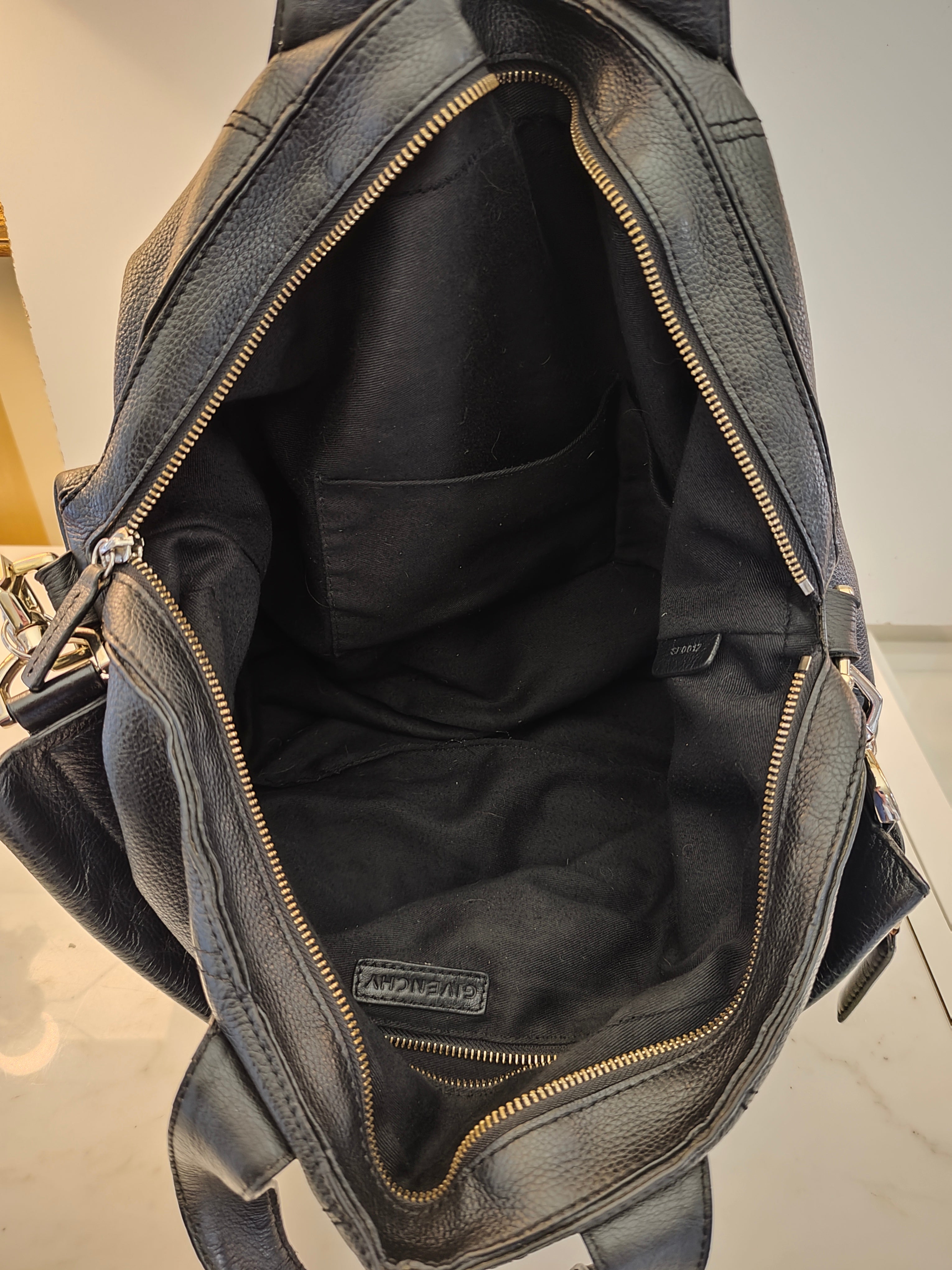 Givenchy Nightintale - Borsa a Spalla in Pelle Nera