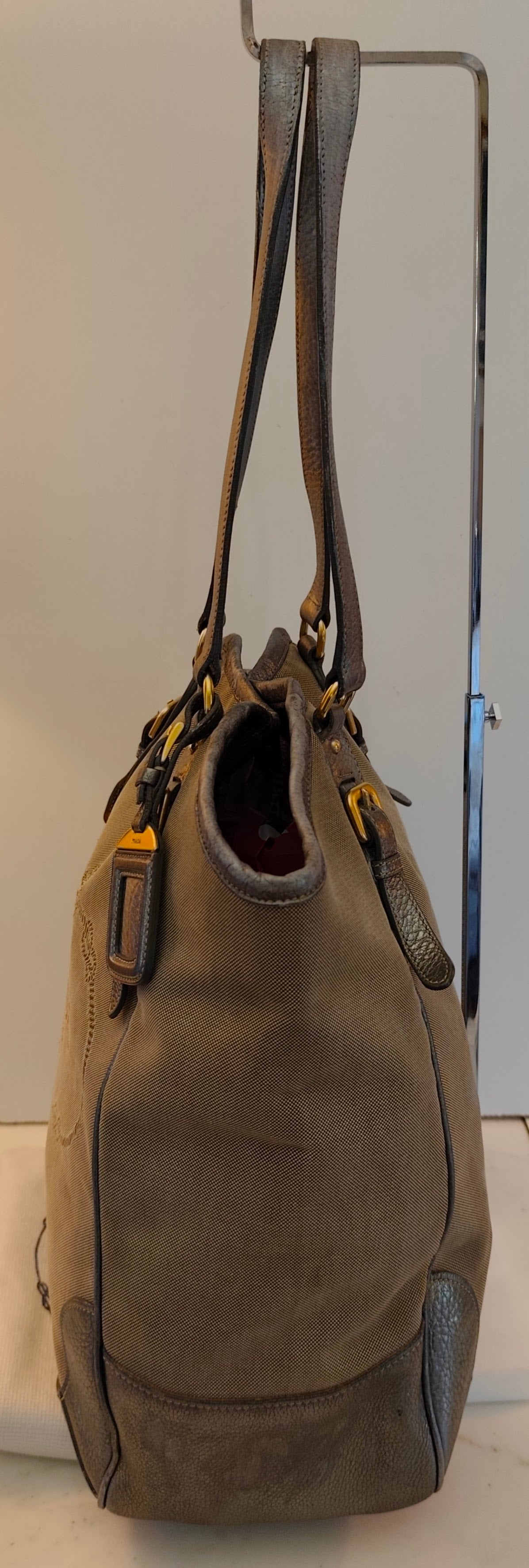 Prada – Shopper Grande a Spalla in Tessuto e Pelle Jacquard