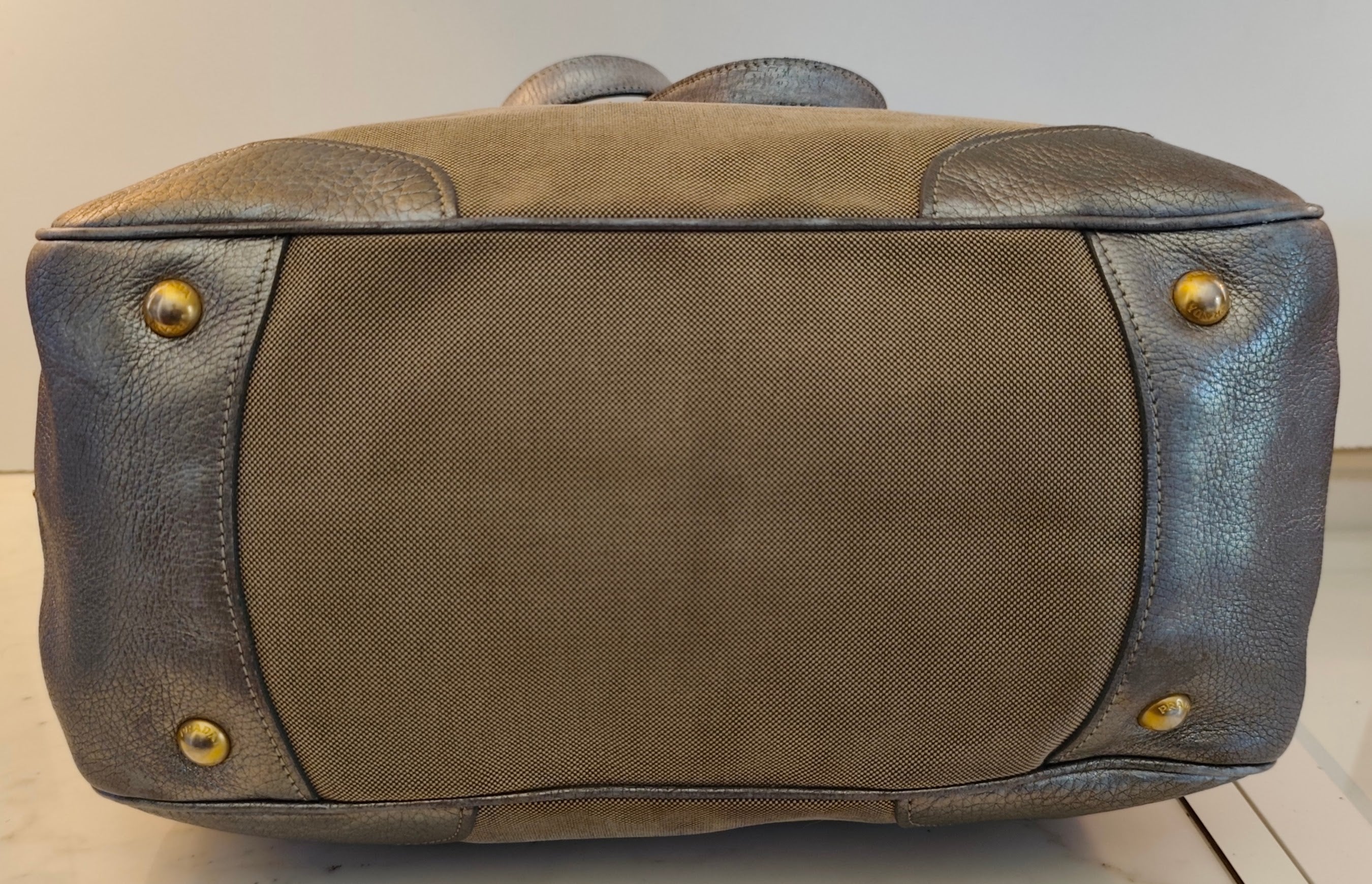 Prada – Shopper Grande a Spalla in Tessuto e Pelle Jacquard